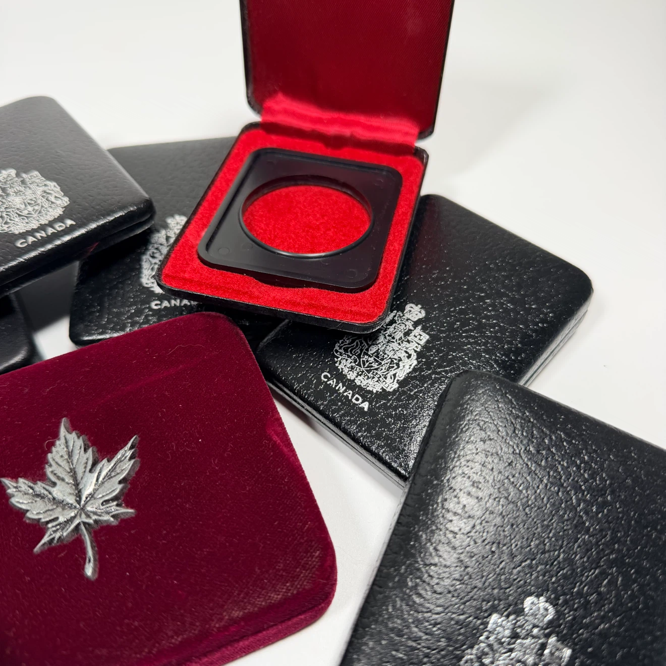 11x Vintage Coin Presentation Boxes 🏈 - photo 3