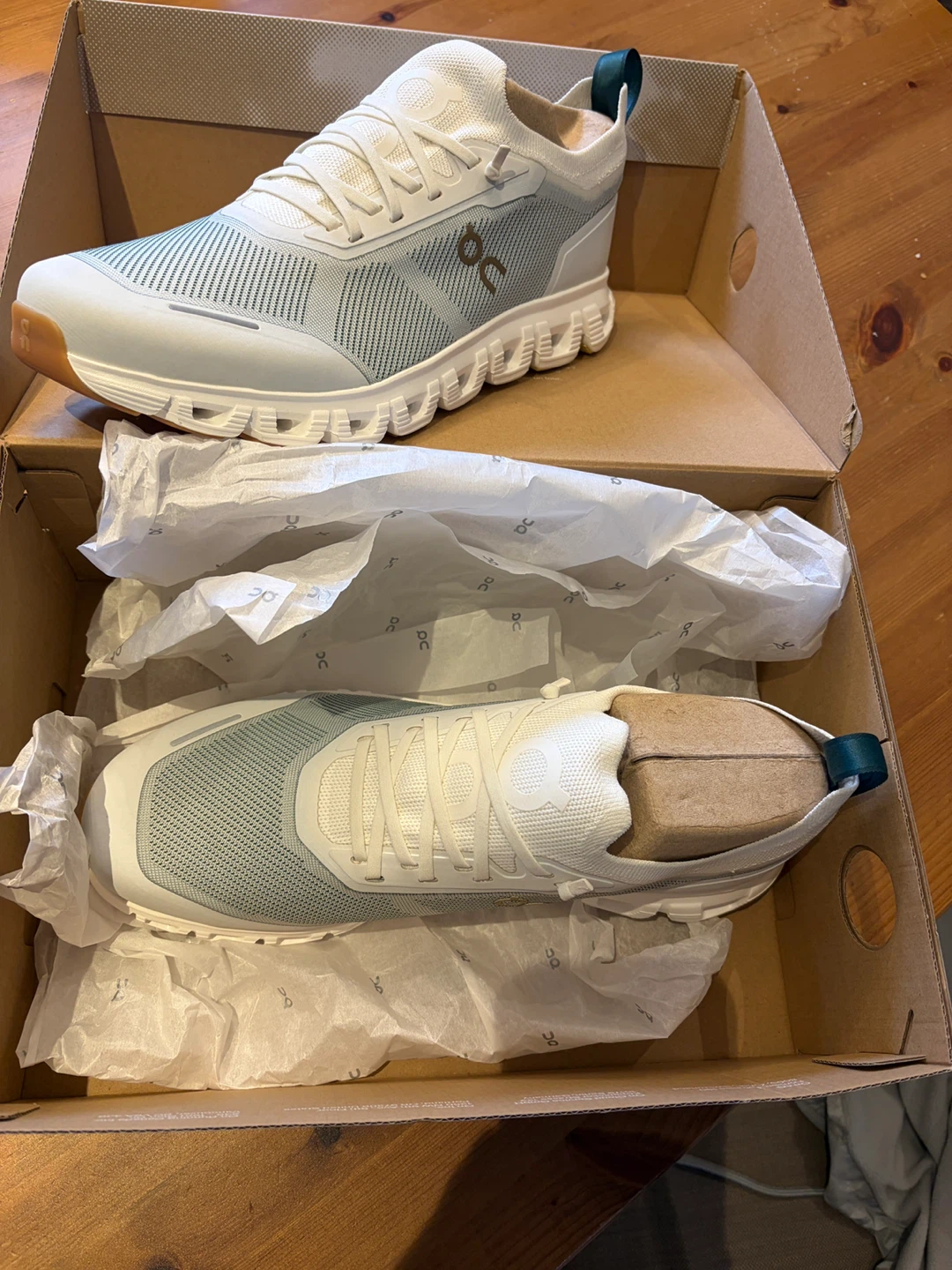 Brand New!! On Running Cloud 6 Versa Sneakers - Men's US 12 - photo 5