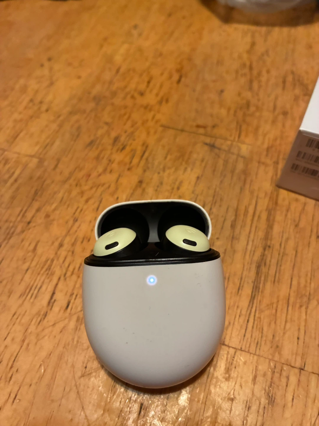 Google Pixel Buds Pro - photo 2