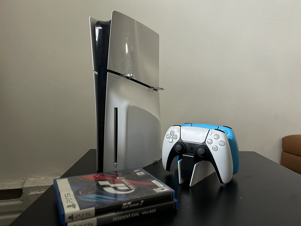 PS5 Slim Disc with Games, Two Controllers, charging station