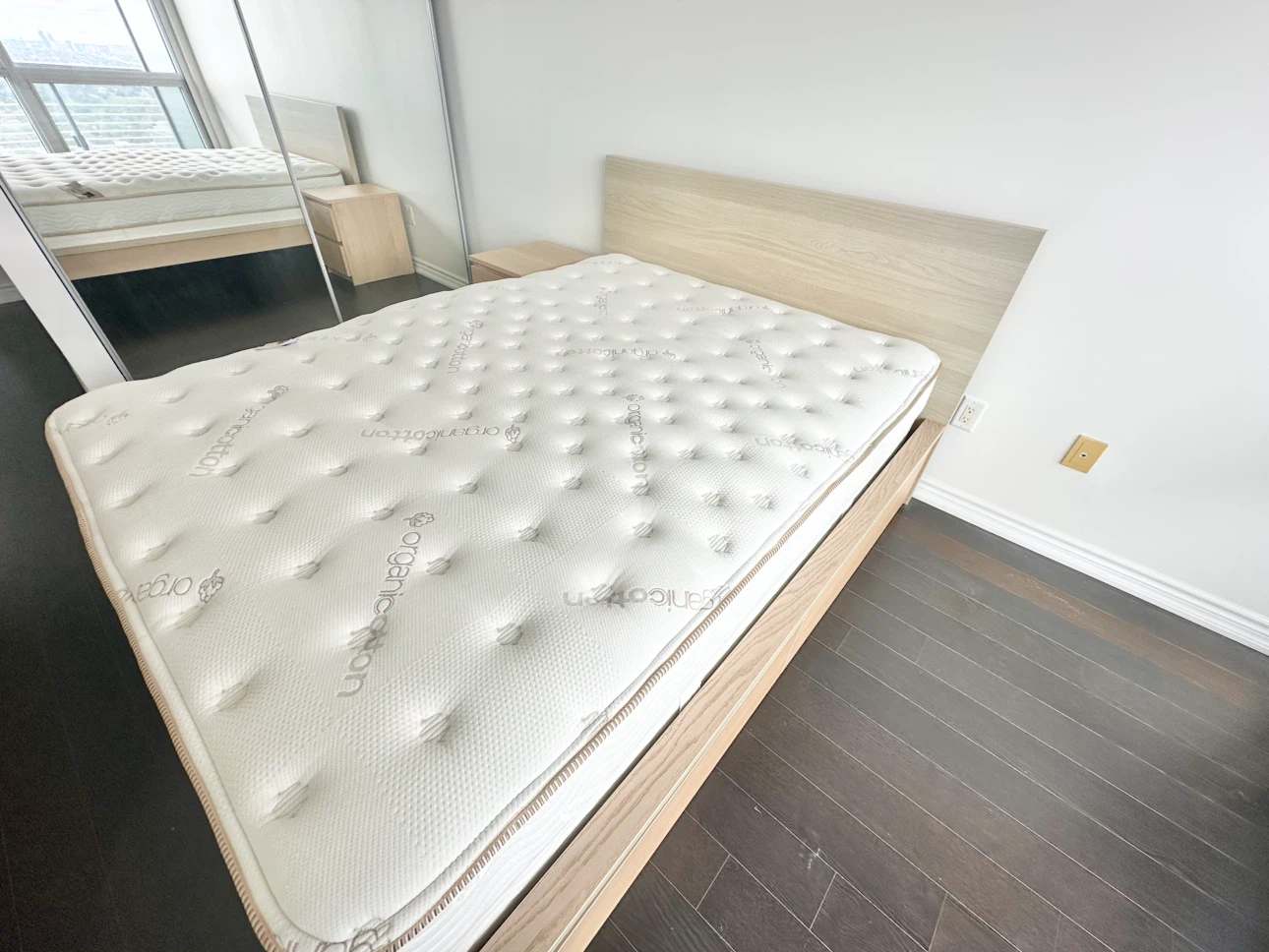Saatva Luxury Mattress | Queen Size