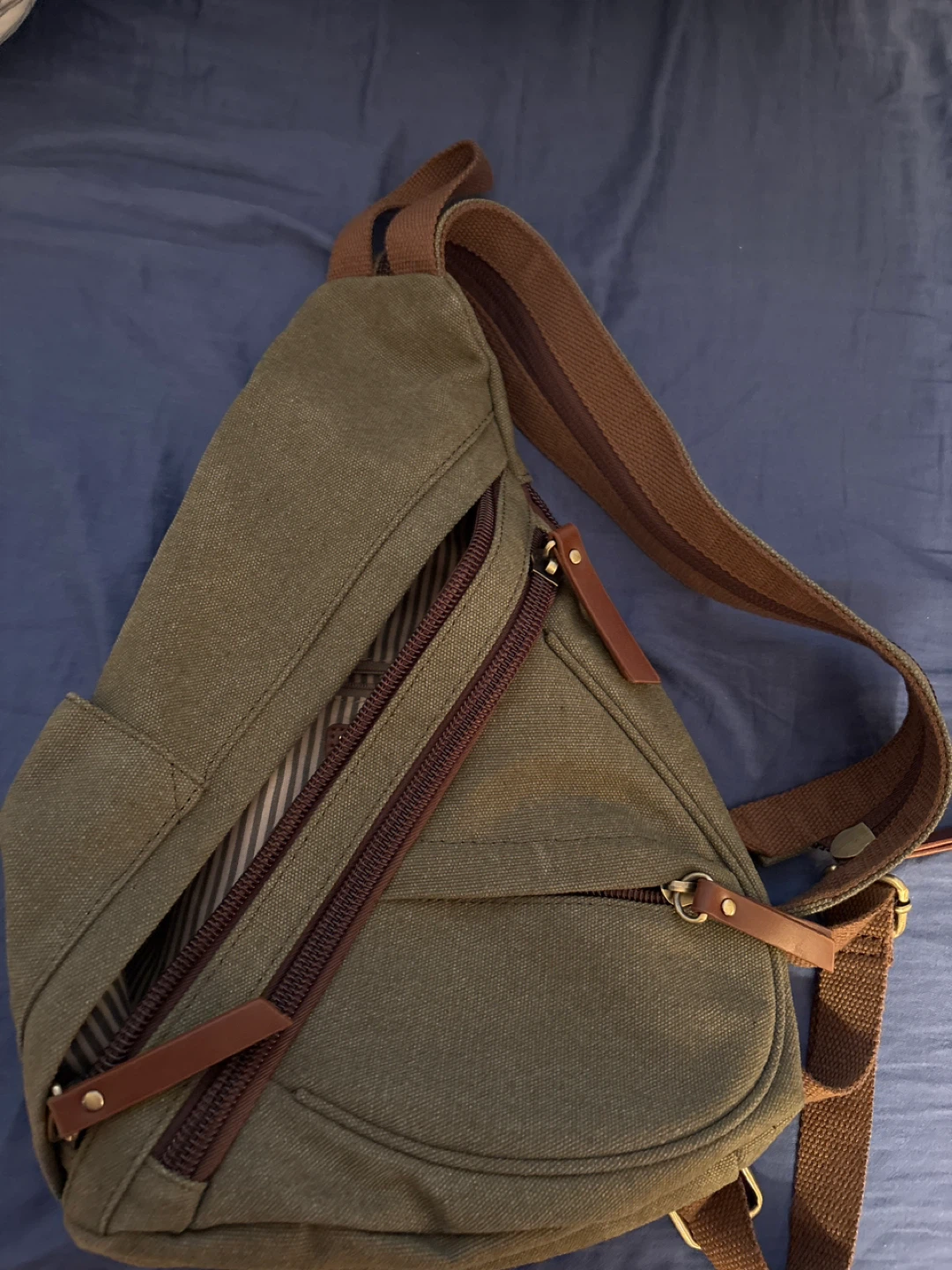 Antik Kraft cross body/backpack convertible bag