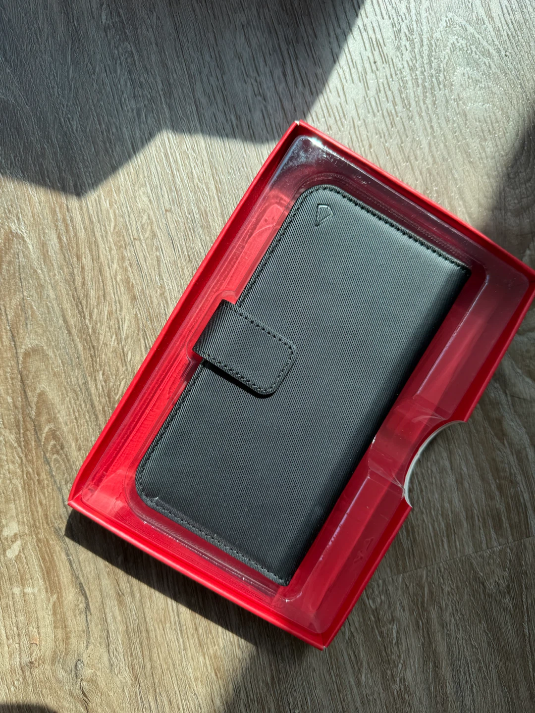 LBT Switch Wallet Case for iPhone 13 - NEW - photo 3