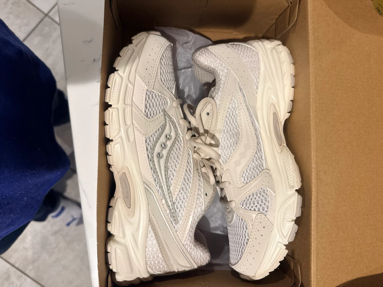 Saucony Originals Sneakers Cream Size 5