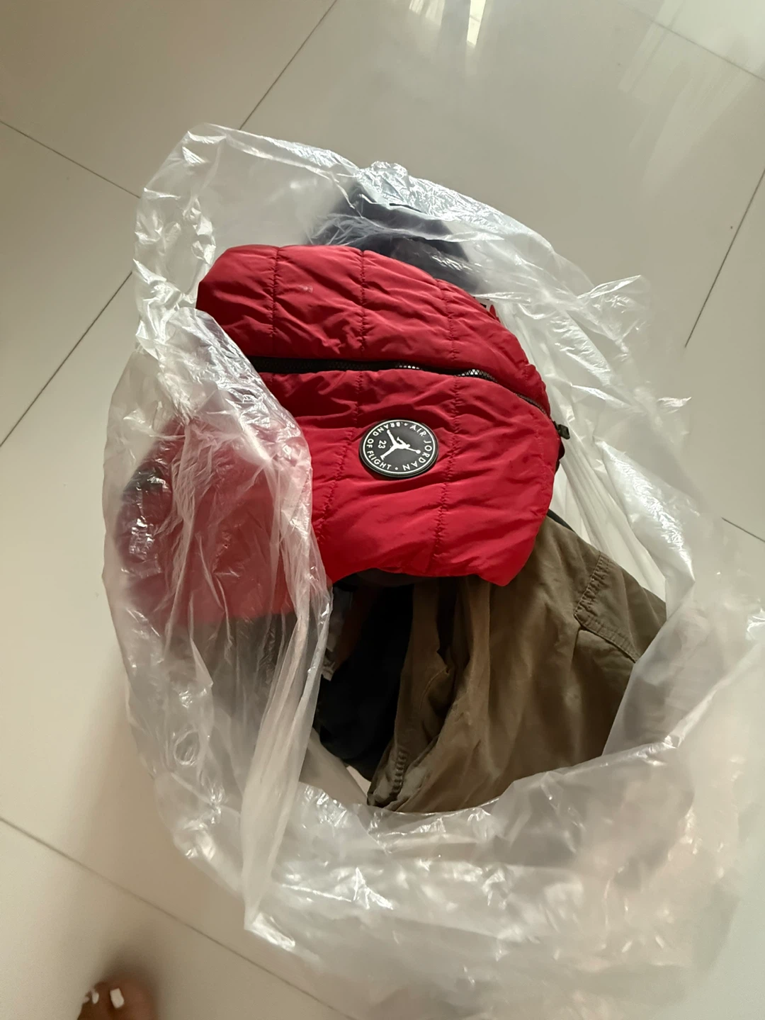 Air Jordan Puffer Jacket   paca ropa size 8-15 y - photo 2