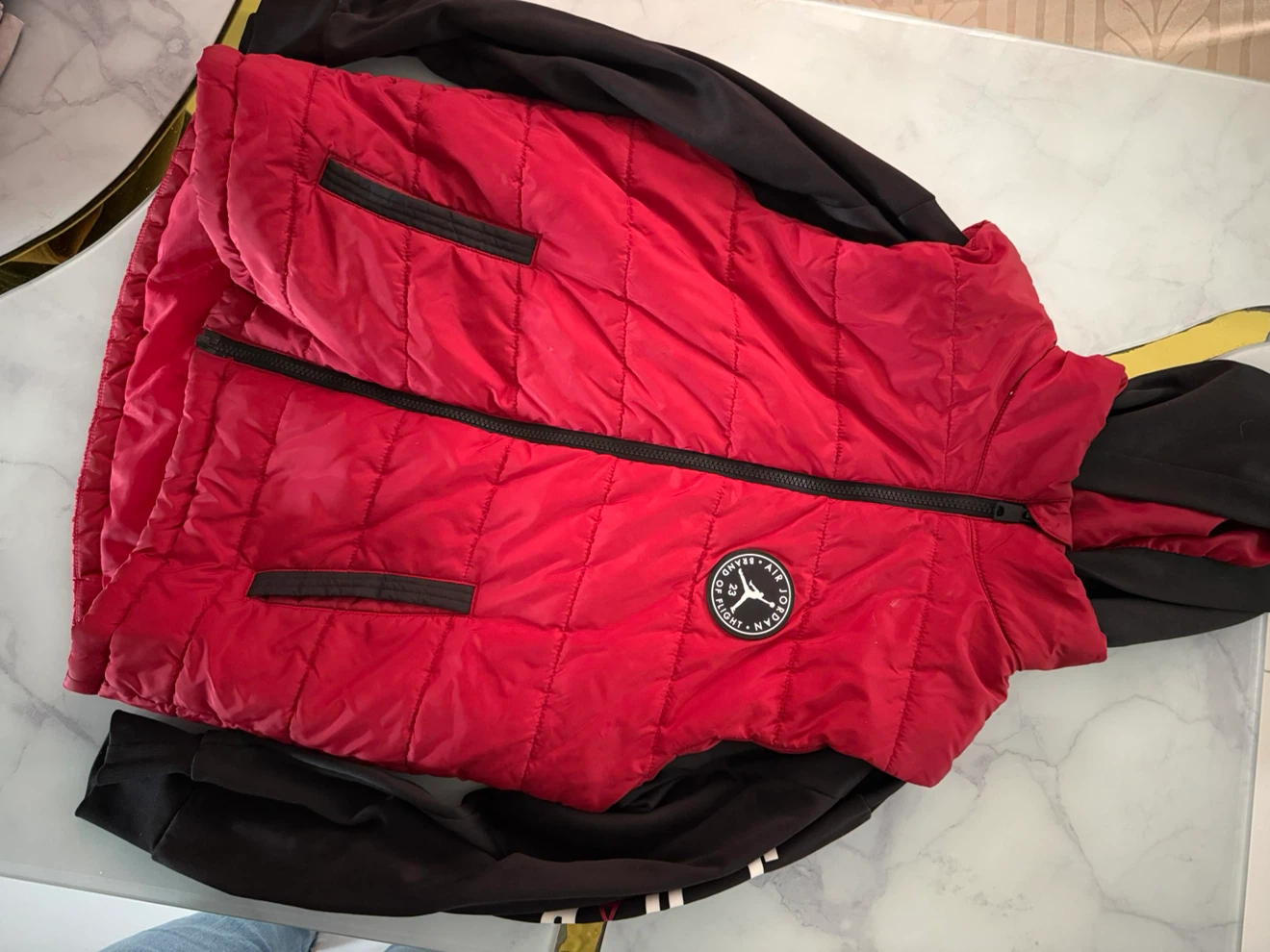 Air Jordan Puffer Jacket   paca ropa size 8-15 y - photo 4