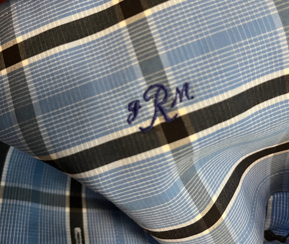 Men’s Maxwell’s Dress Shirt - Size Medium - photo 3