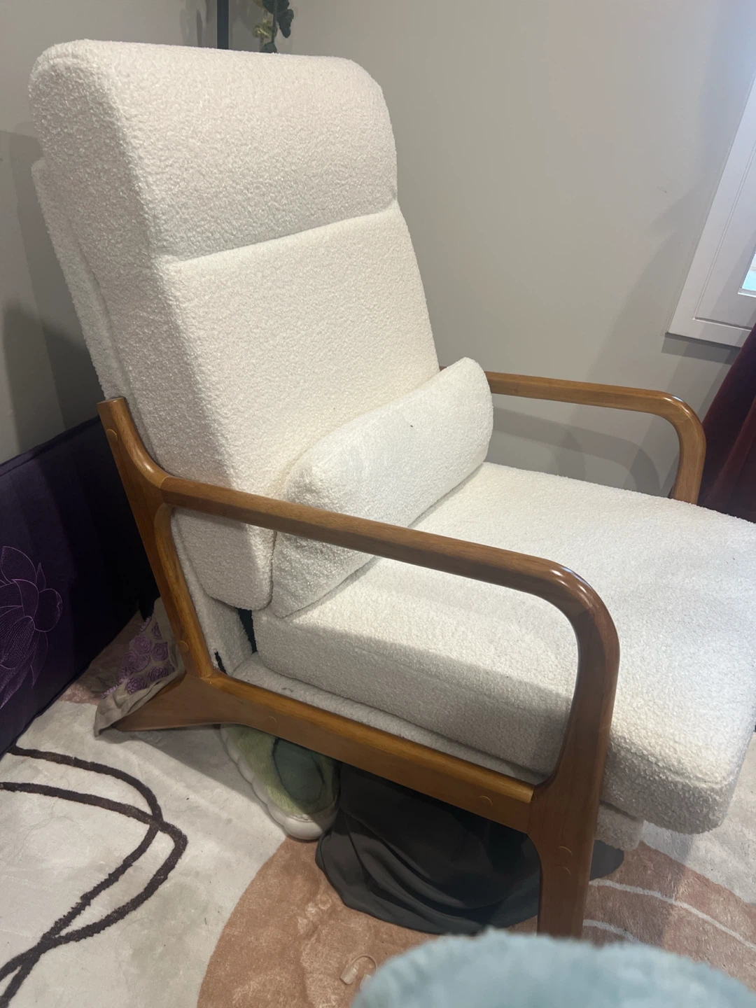 Reading Cushion Chair - photo 2