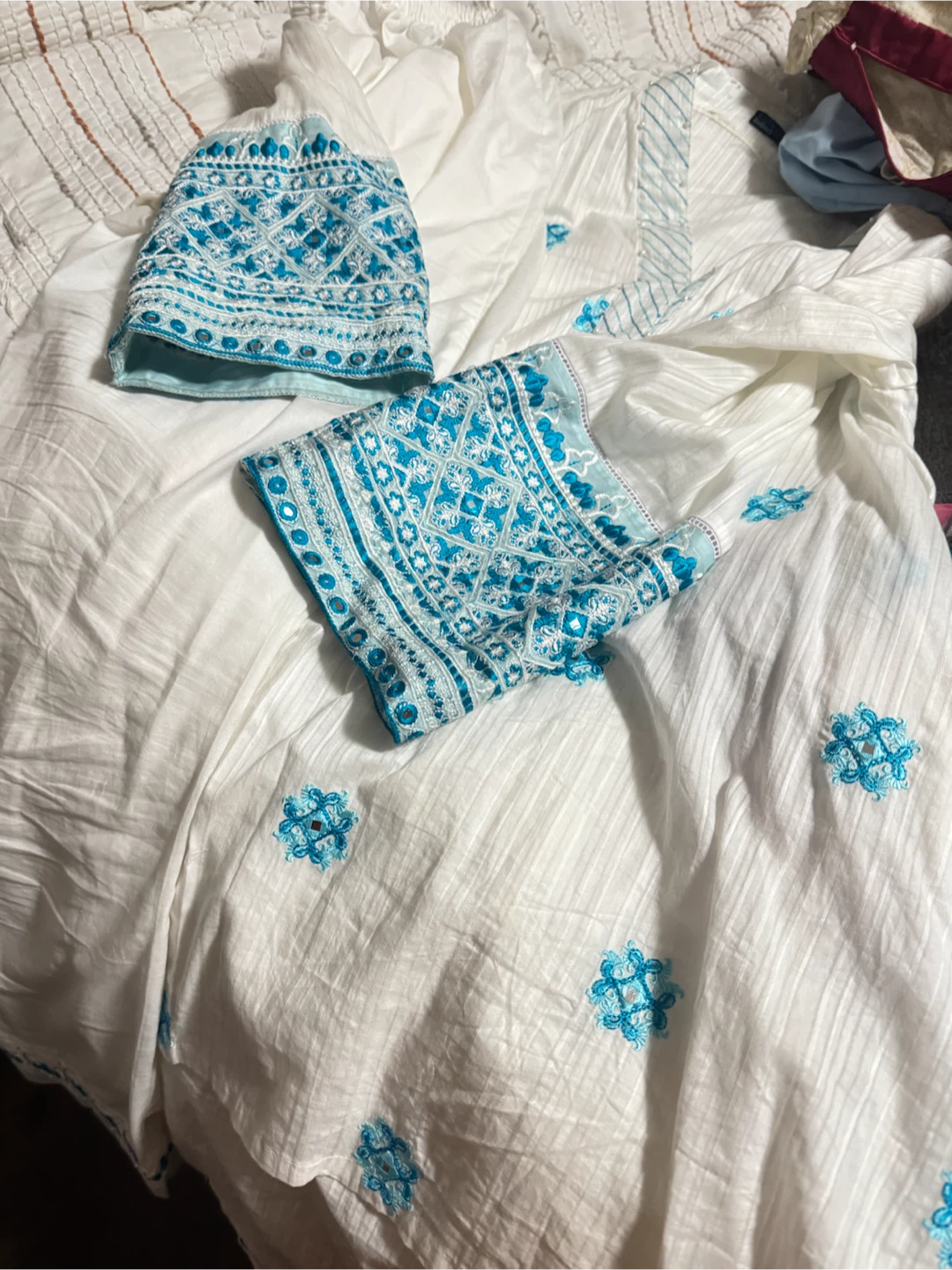 Free clothes medium men and Pakistani summer clothes