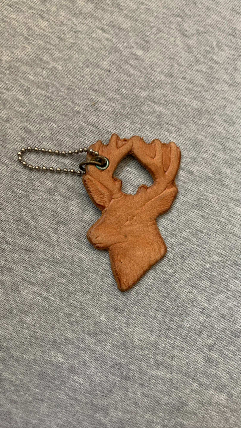 Leather Deer Head Keychain 🏈