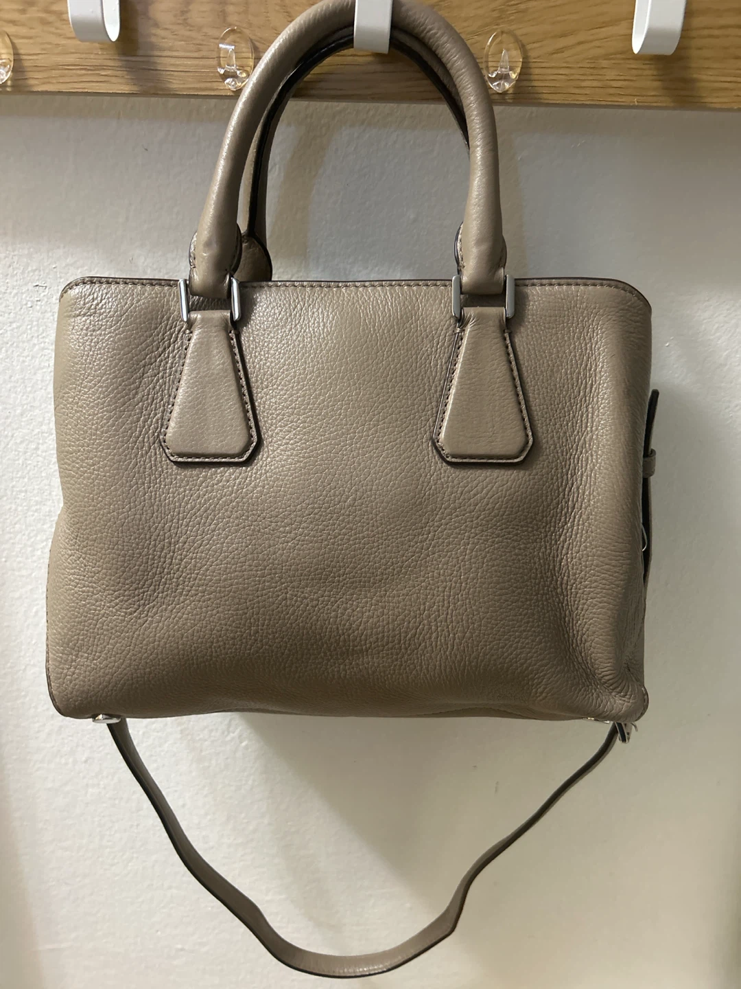 Michael Kors Taupe Leather Satchel Bag 🏈 - photo 2