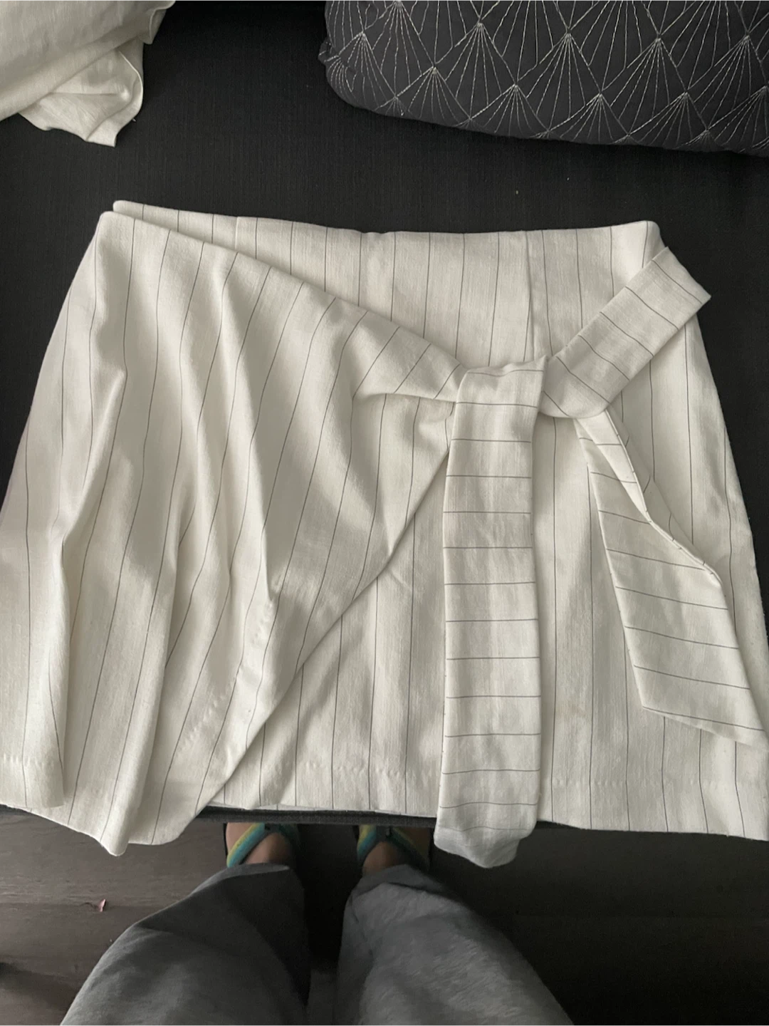 Belle Vere pinstriped wrap skirt - photo 2