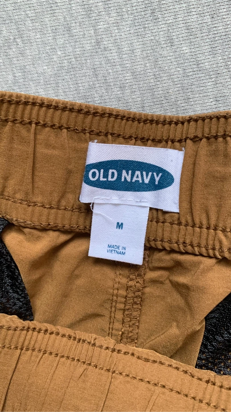 Old Navy Light Brown Shorts - Size Medium 🏈 - photo 3