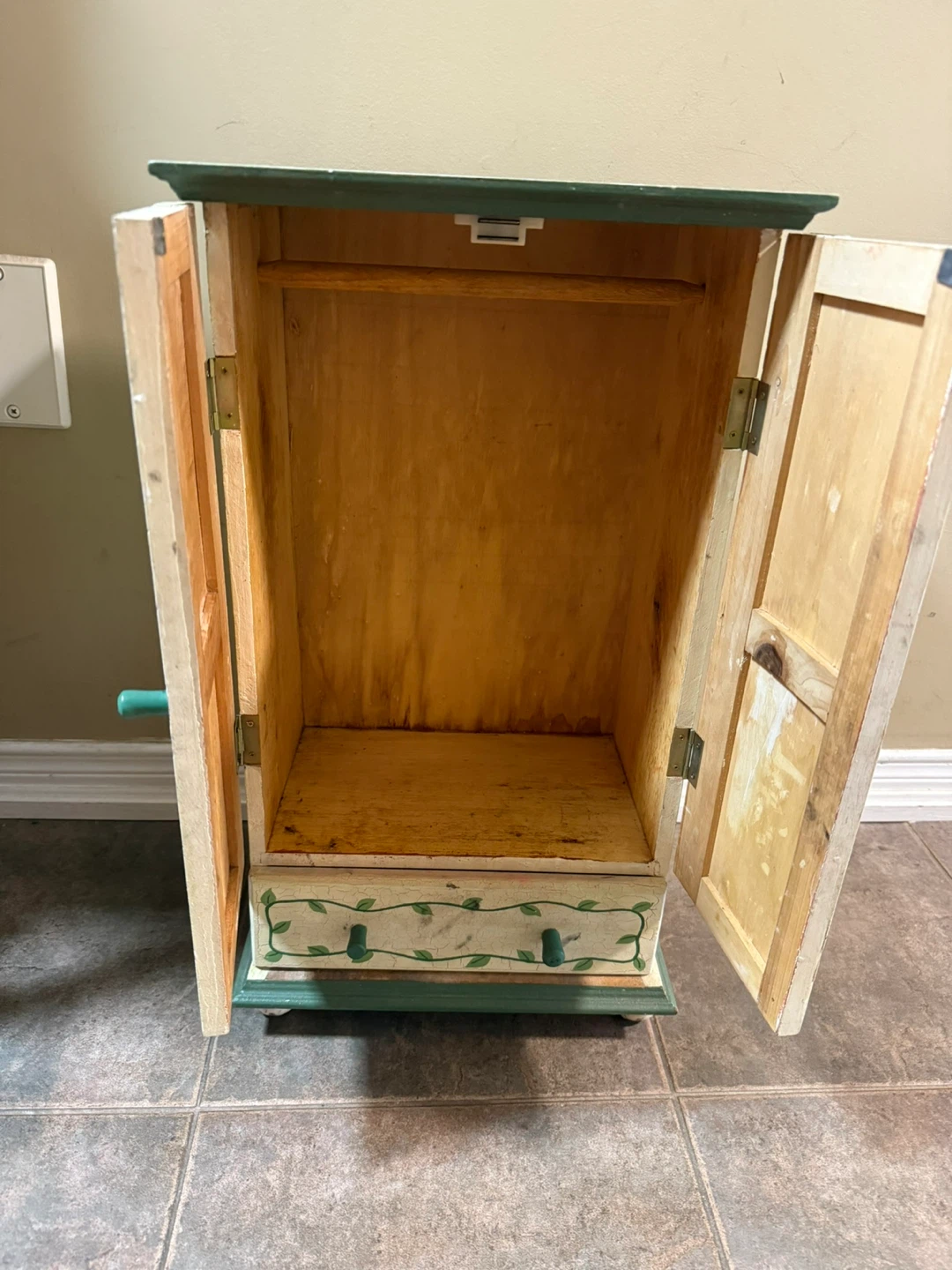 Wooden doll wardrobe with drawer 🏈 - photo 2