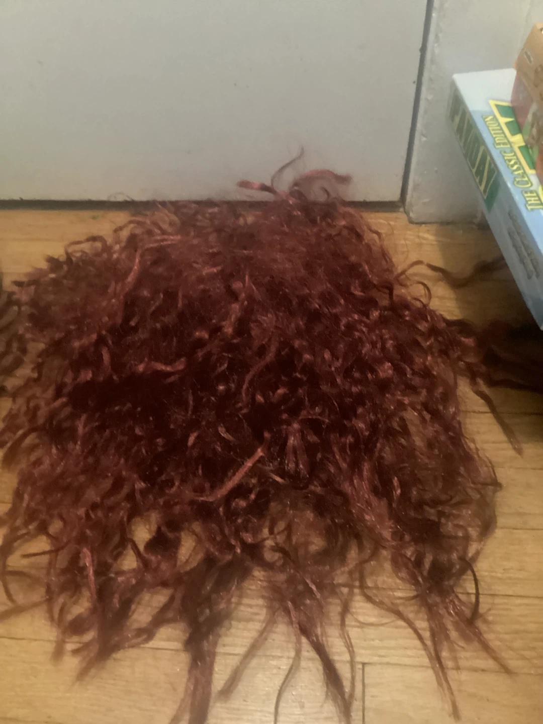 🏈 Curly Red Synthetic Halloween Wig