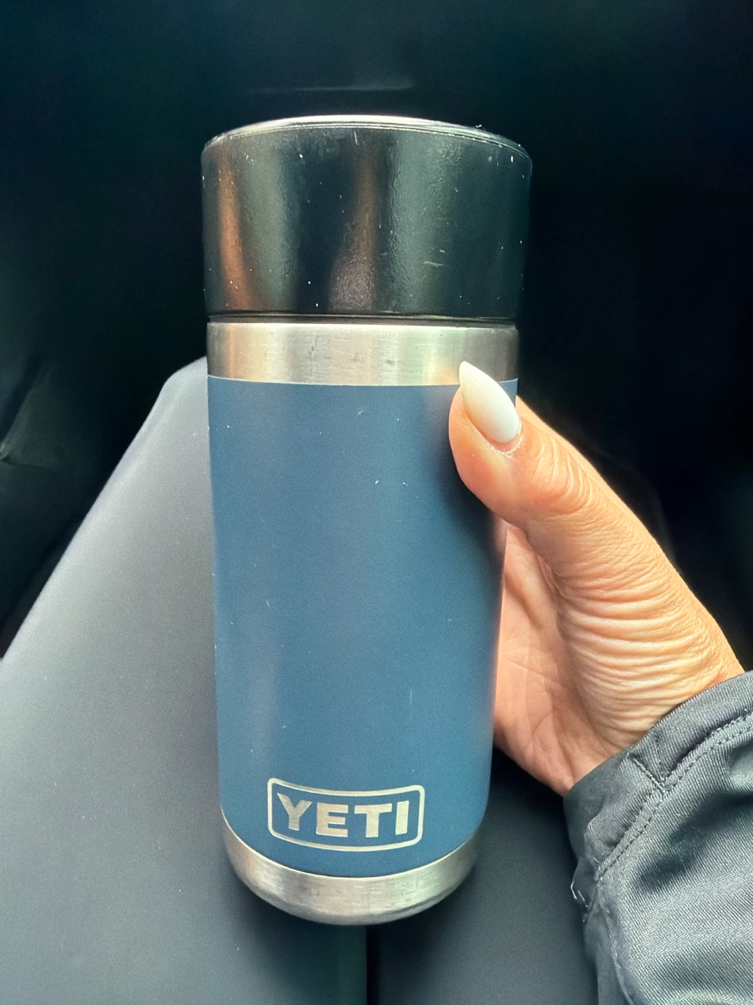 🏈 YETI Rambler Travel Mug