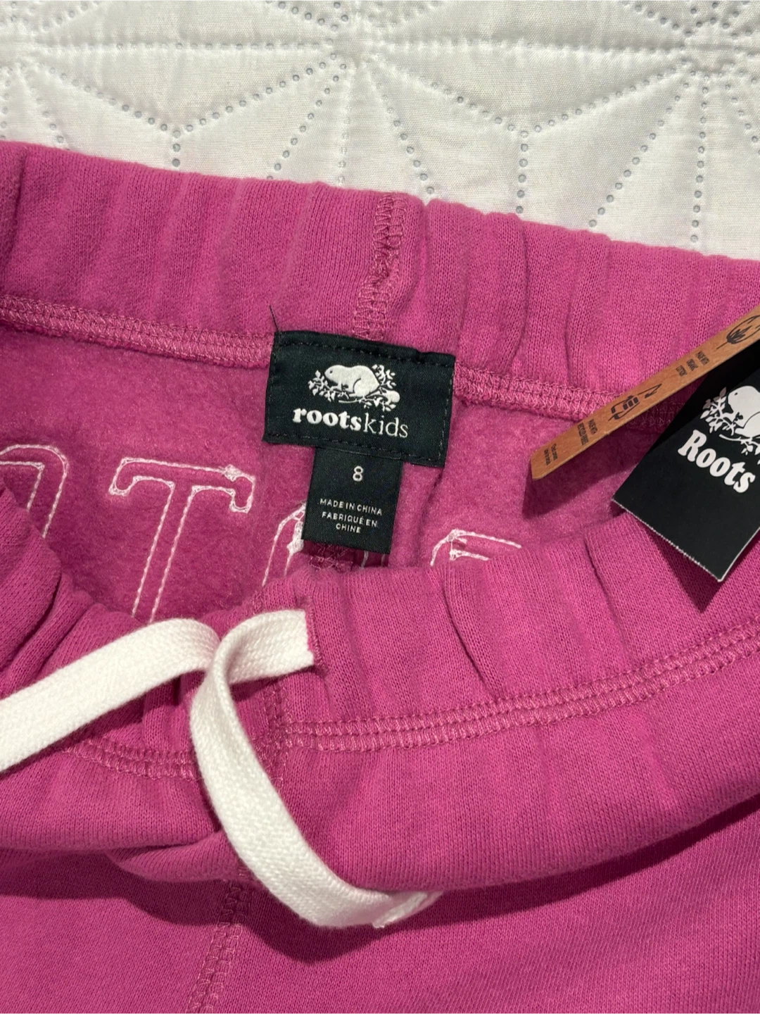 New! Roots Kids Pink Hoodie and Jogger Set - photo 3