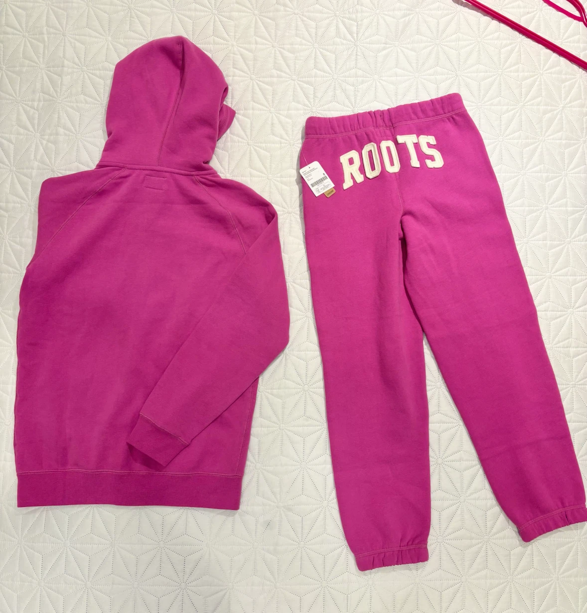 New! Roots Kids Pink Hoodie and Jogger Set - photo 4