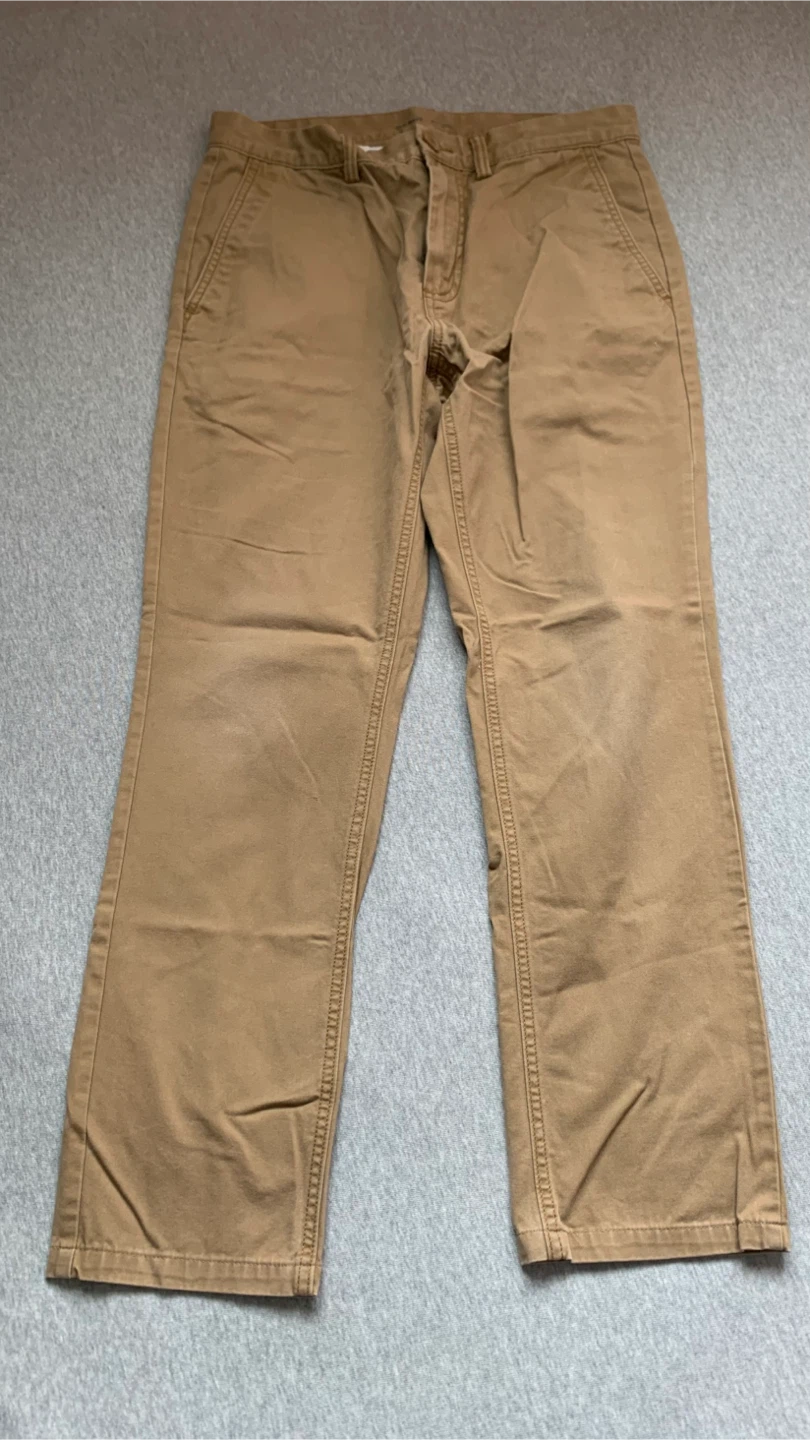 Old Navy Slim Chino Pants 30x30 🏈