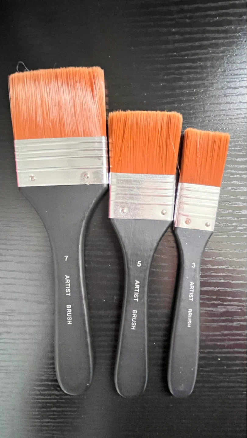 Set of 3 Artist Brushes, Sizes 3, 5, 7