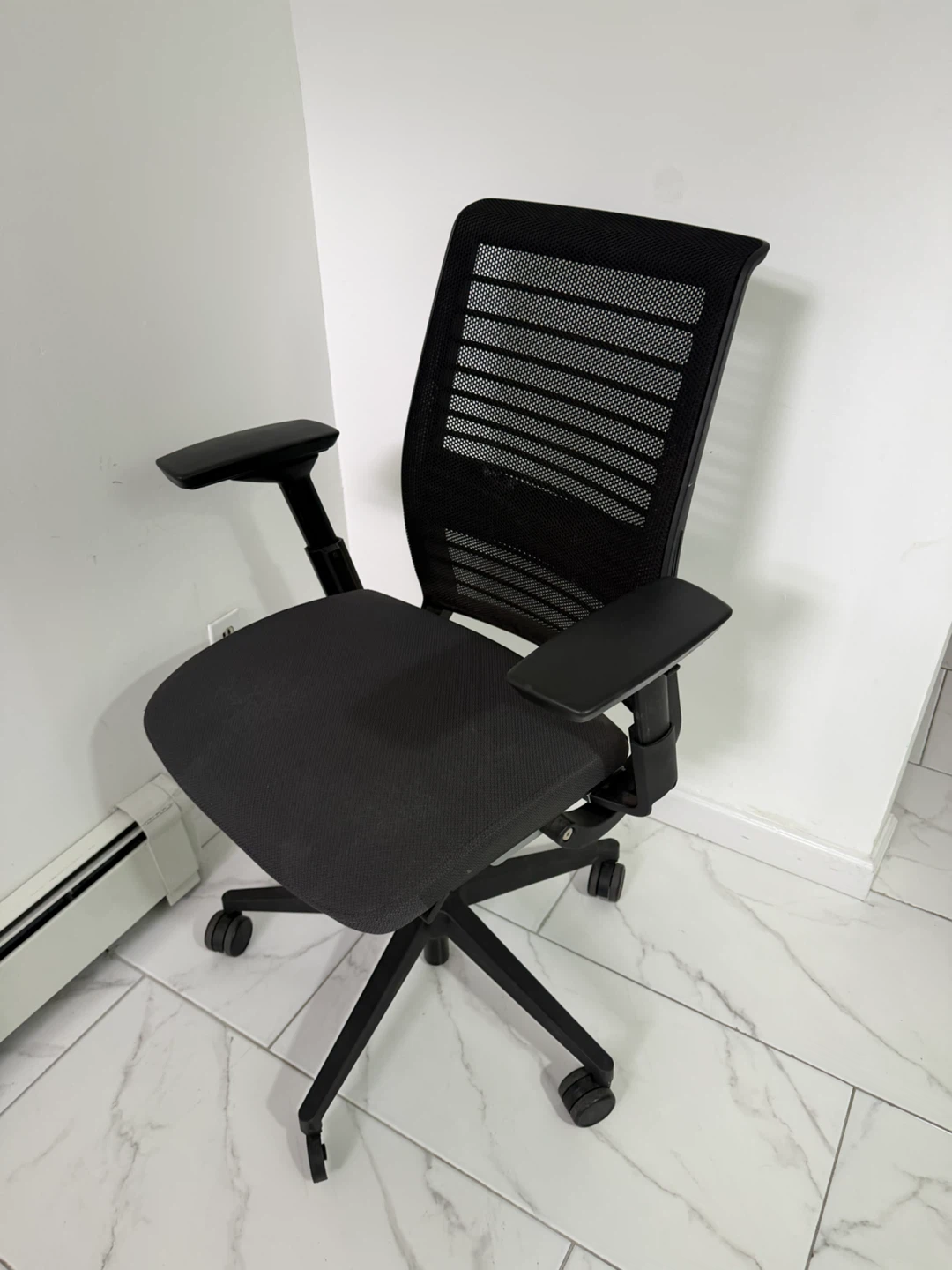 Steelcase V2 Think chair - photo 5