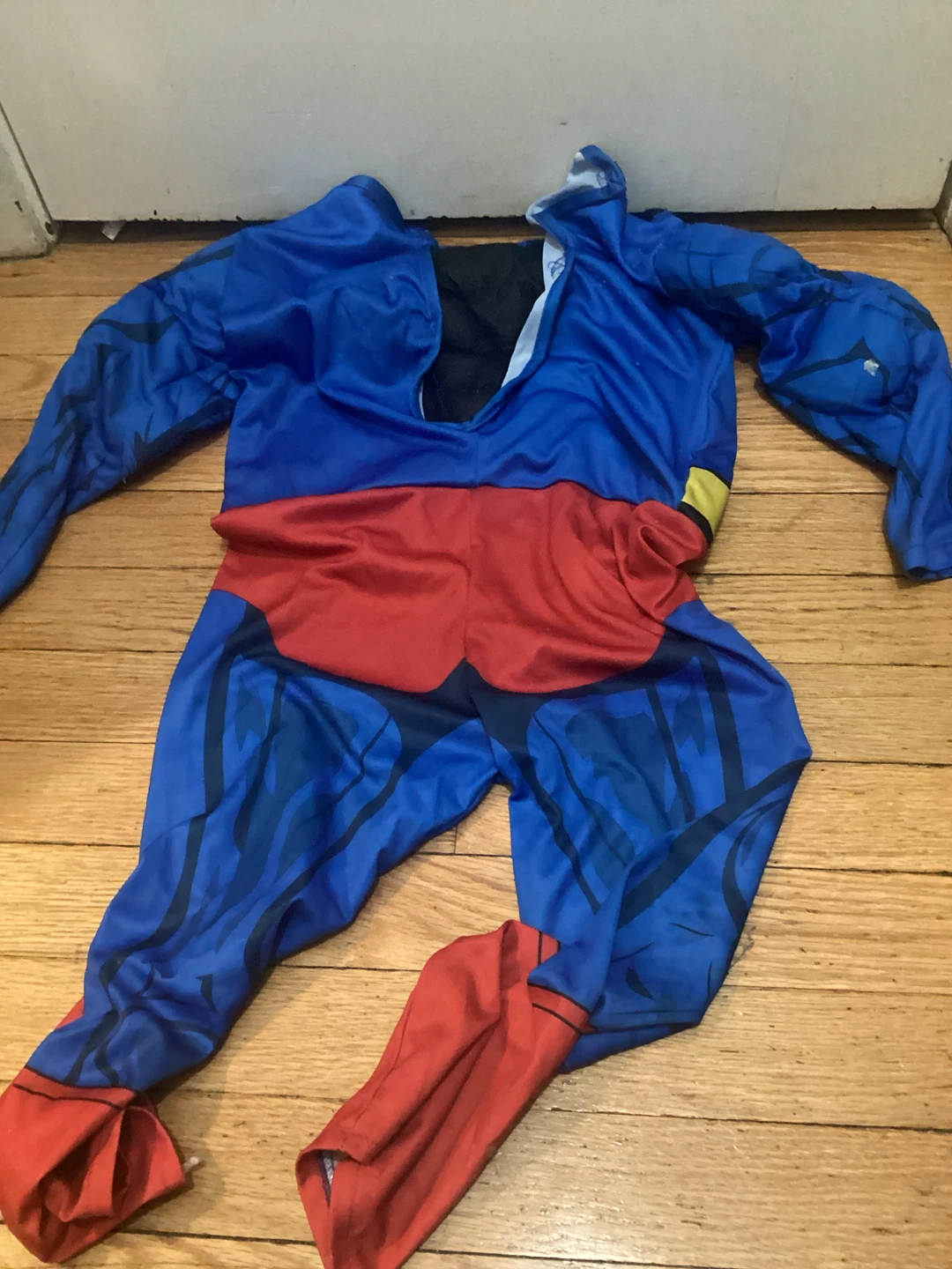 🏈 Superman Costume 3-4T - photo 2