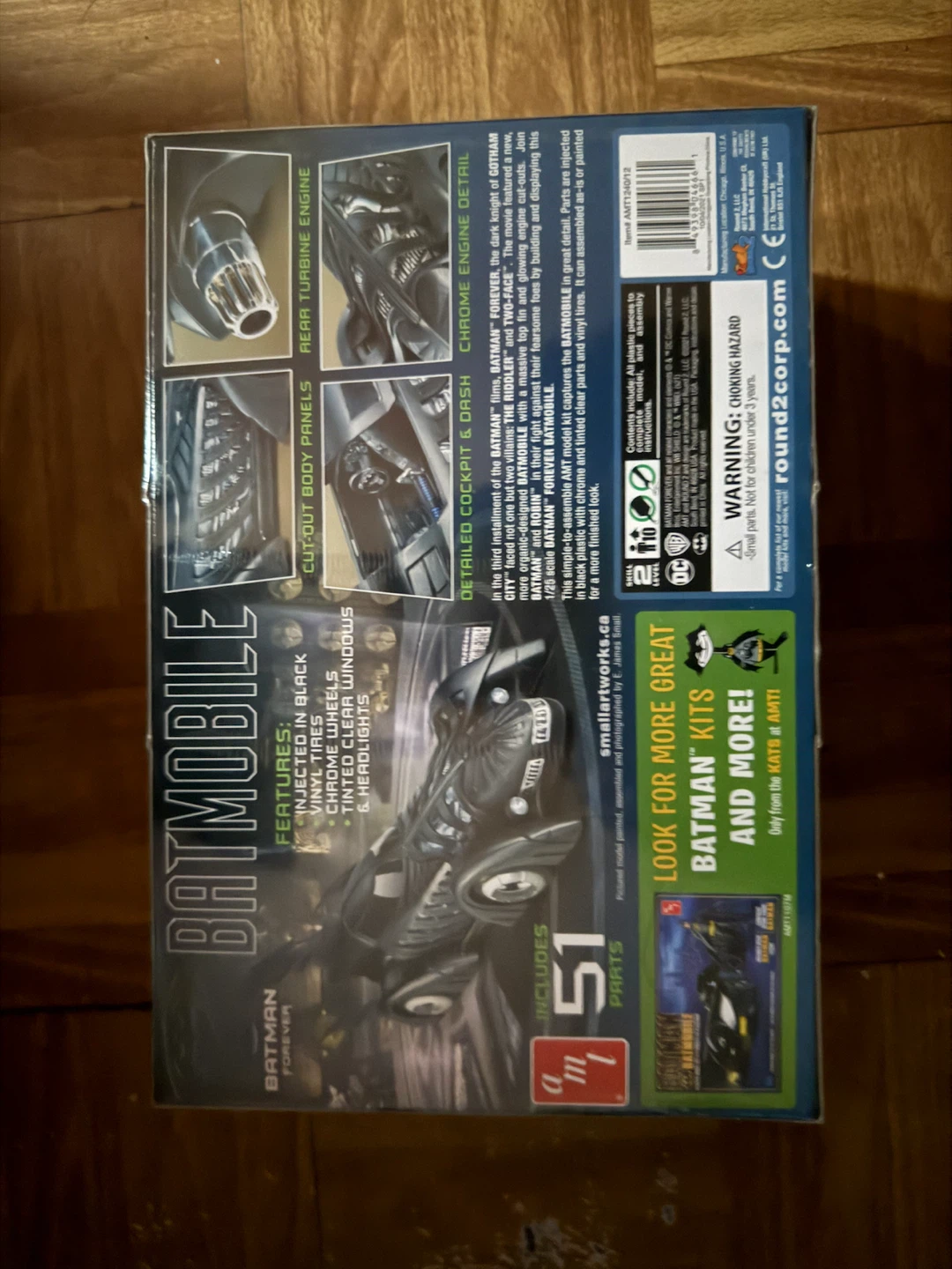 AMT Batman Forever Batmobile 1/25 Scale Model Kit - photo 4