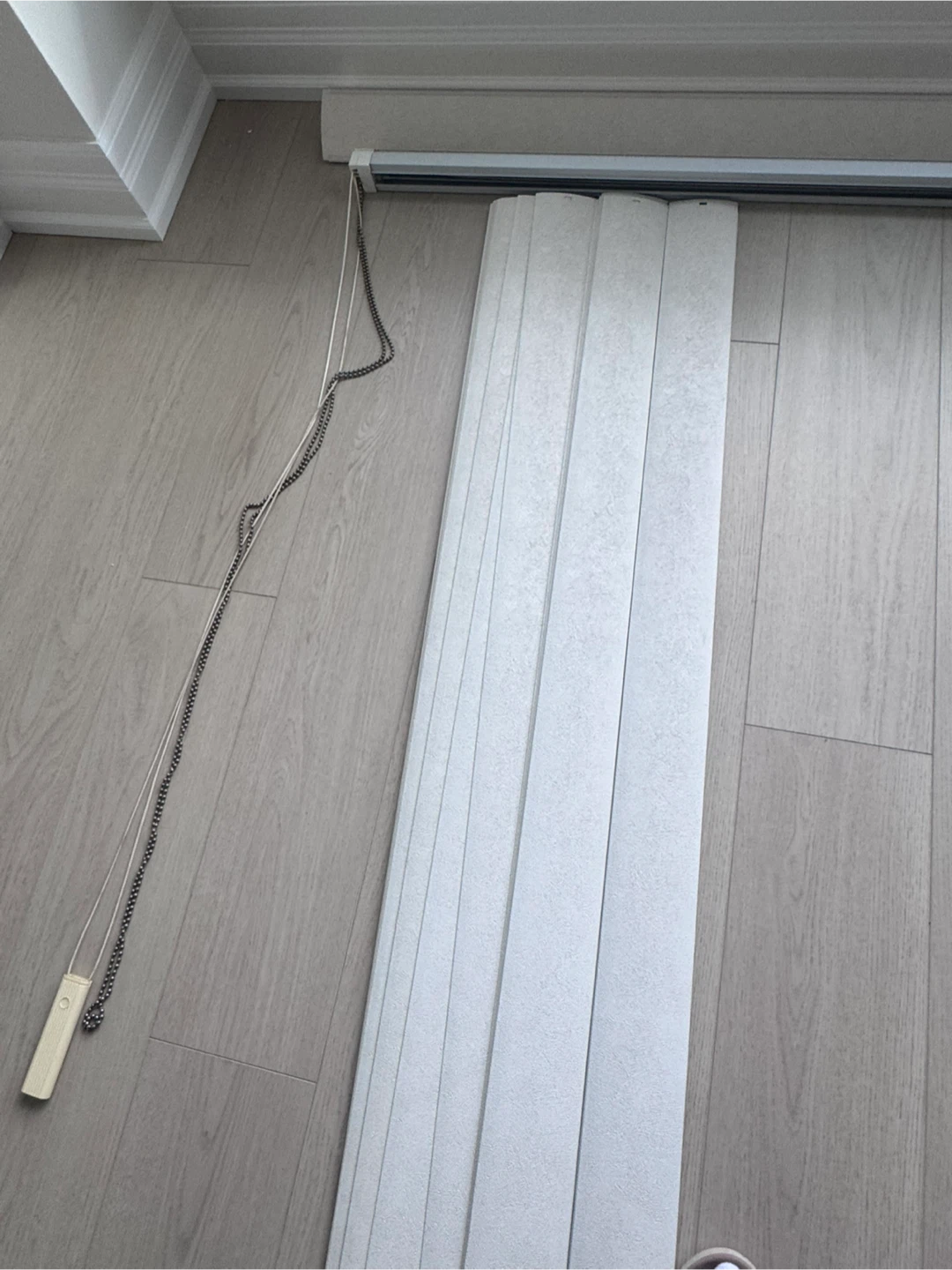 Vertical Blinds Track and Slats 6FT by 83 inches - photo 2