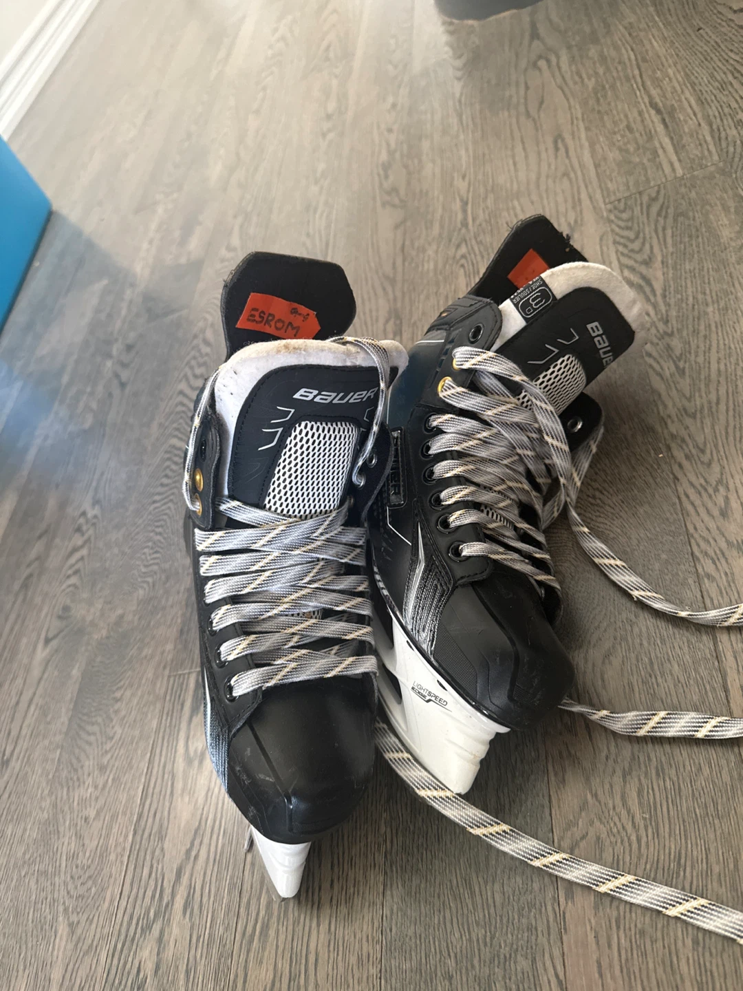 Bauer Hockey Skates and Helmet Set - photo 3