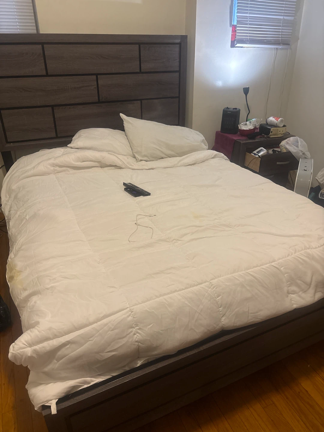 Queen Size Wooden Bed Frame and Headboard