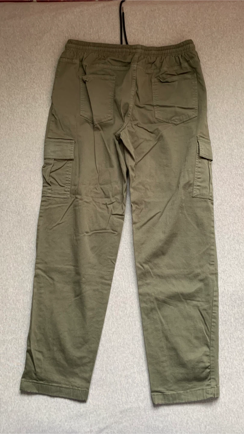boohooMAN Olive Green Cargo Pants - Size M 🏈 - photo 2