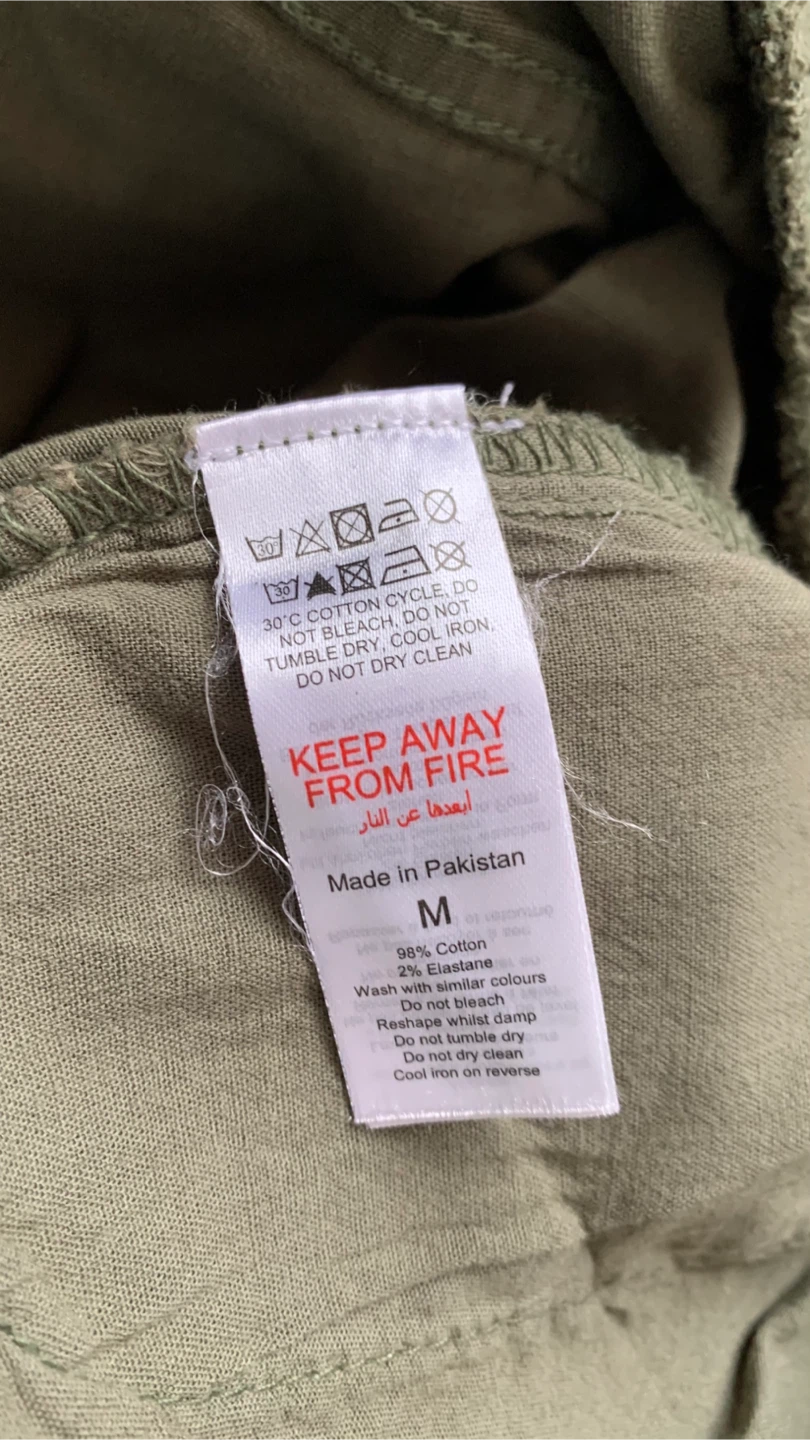 boohooMAN Olive Green Cargo Pants - Size M 🏈 - photo 4
