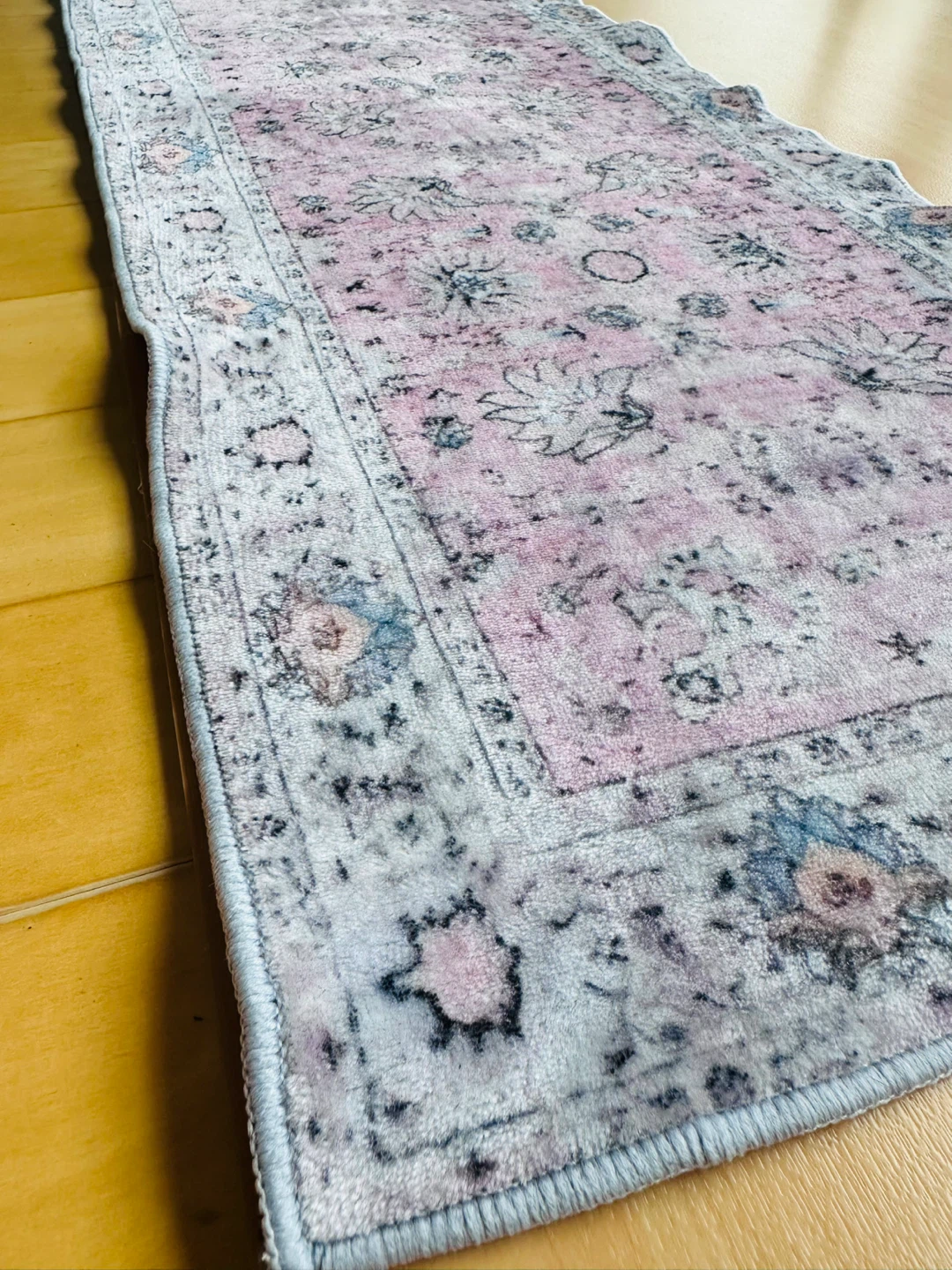 Pink Floral Runner Rug🏈
