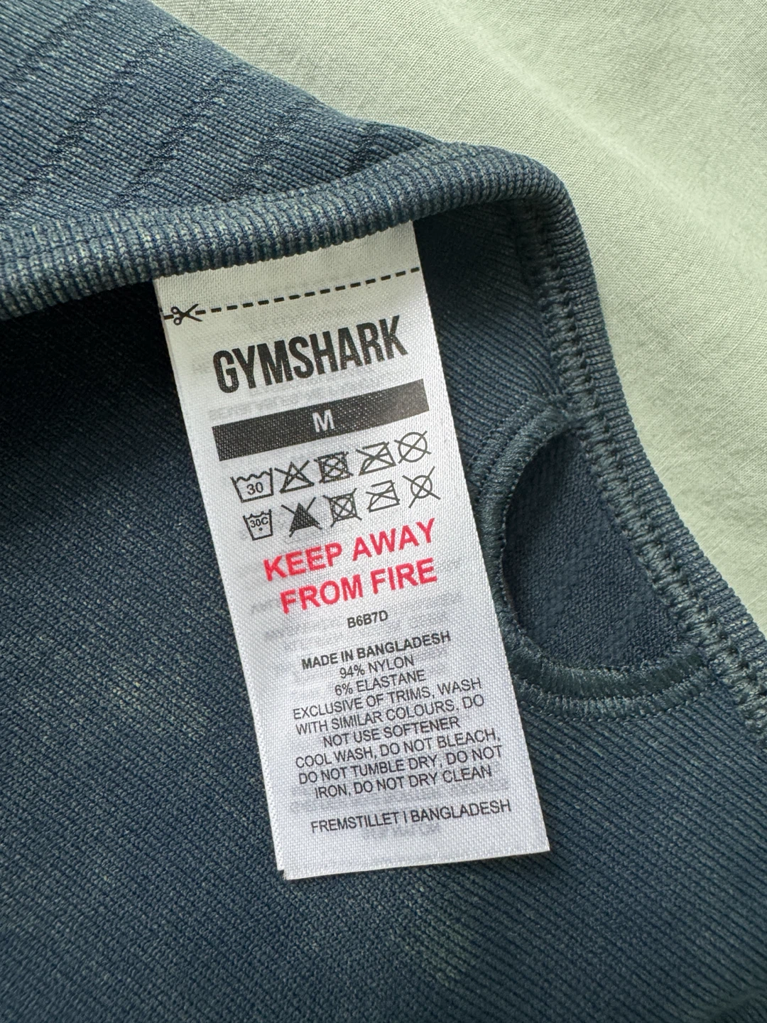 Gymshark Sports Bra - Medium - photo 3