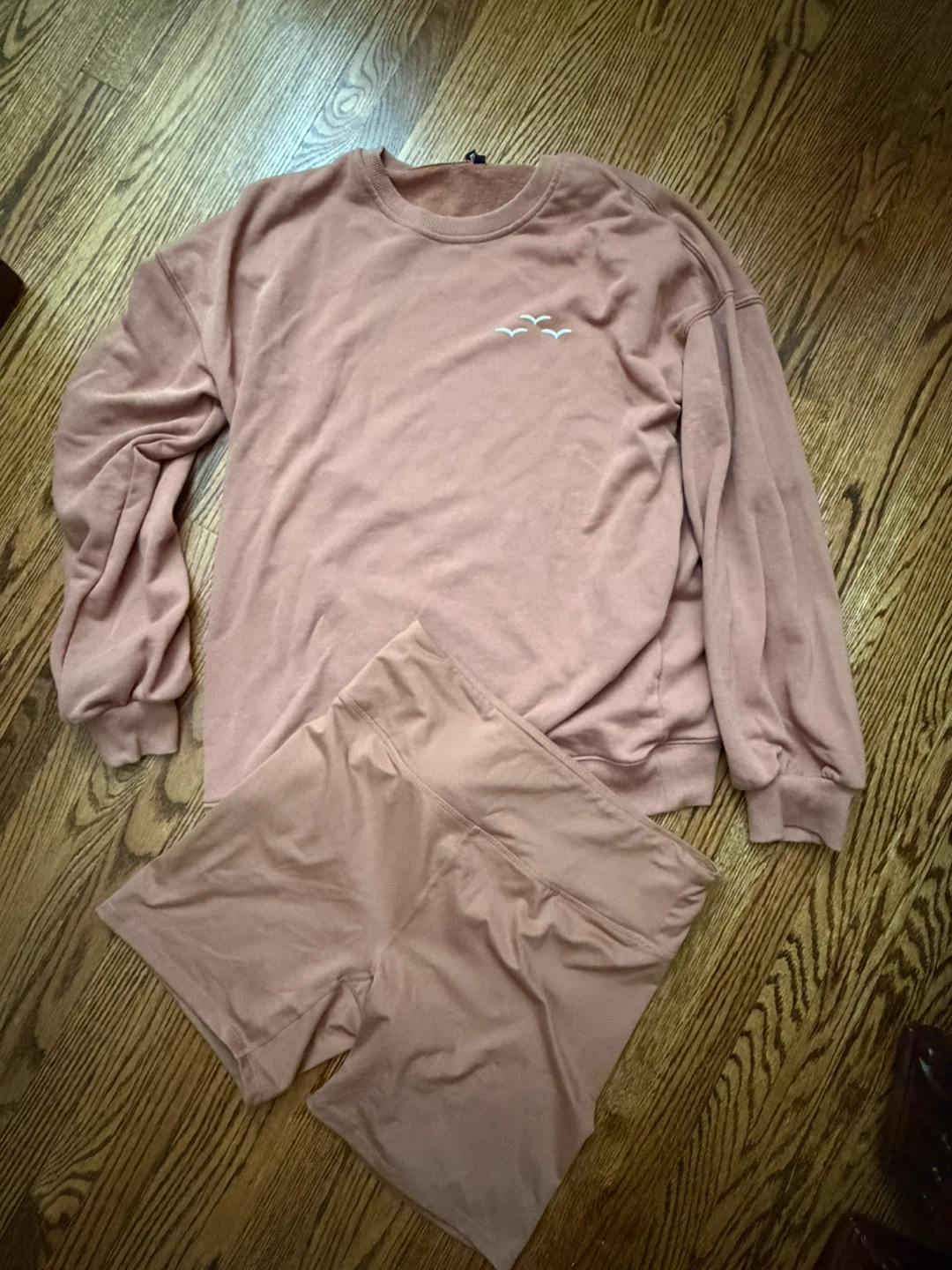 Lazypants matching sweatshirt and bike shorts set - photo 4