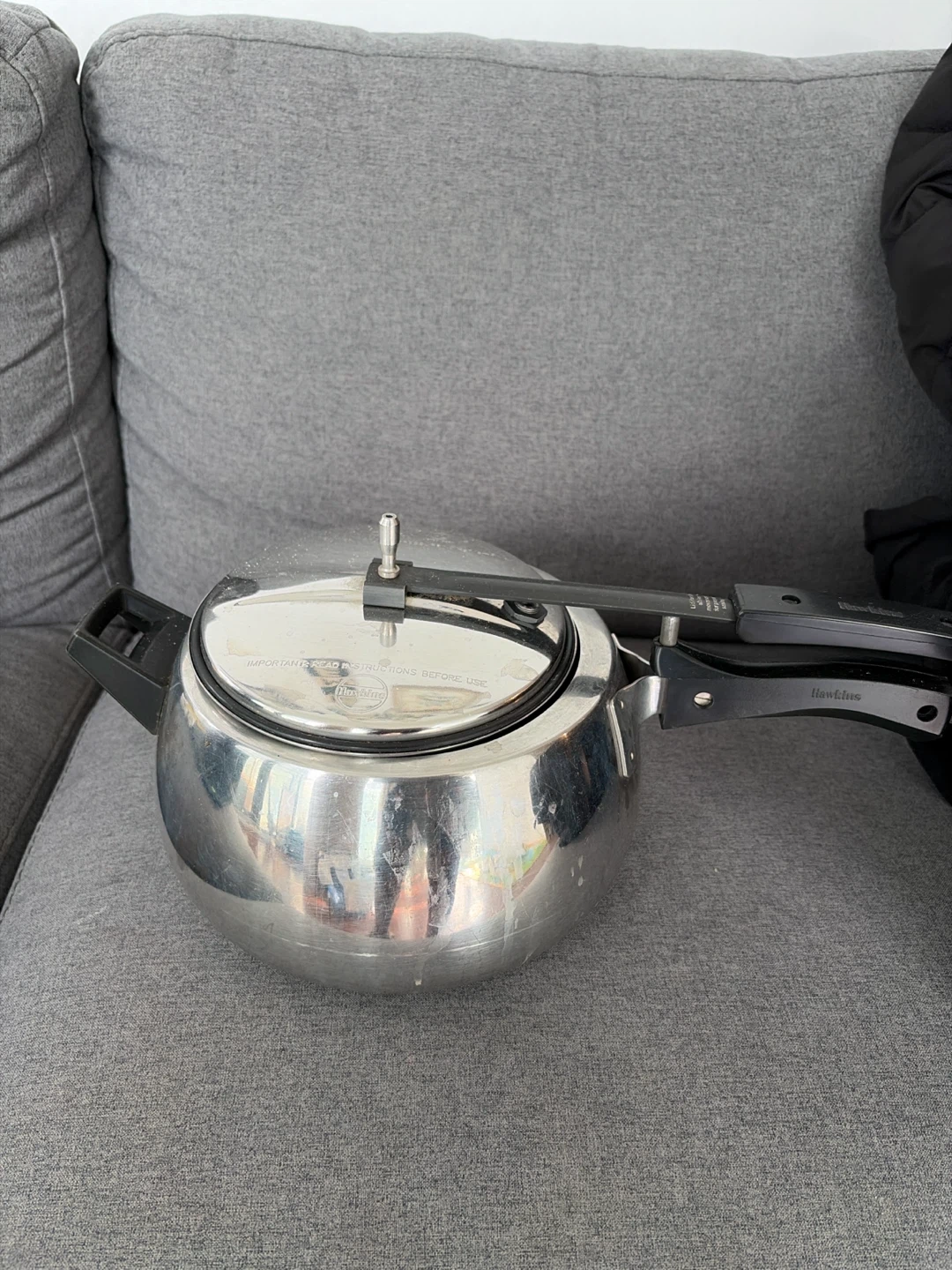 Hawkins Stainless Steel Pressure Cooker