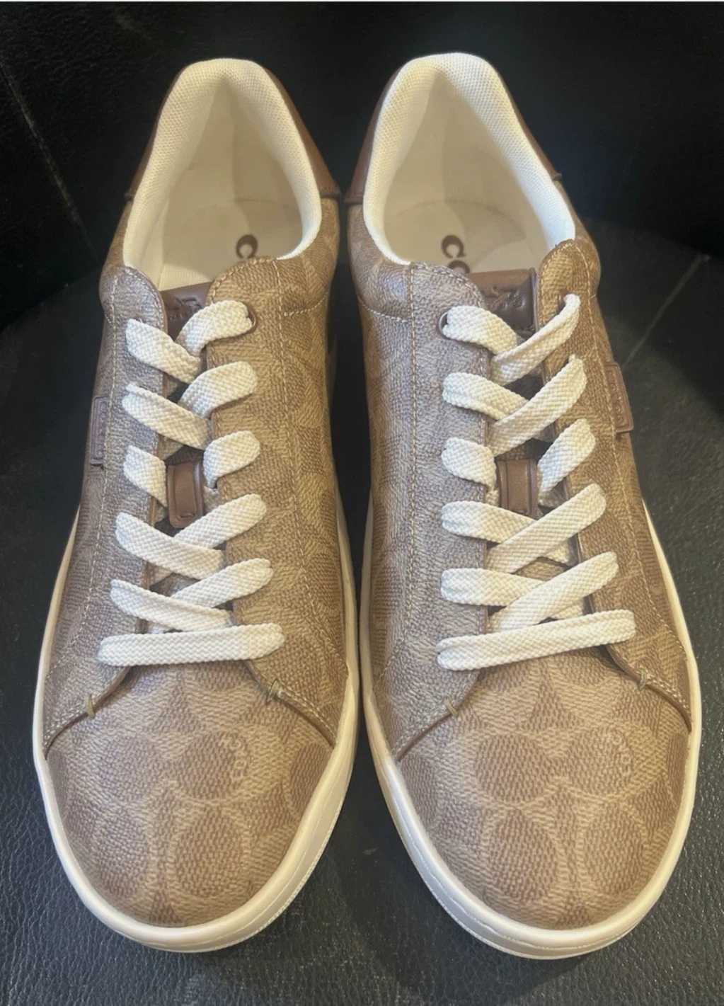 🏈 New Coach Signature Sneakers Tan