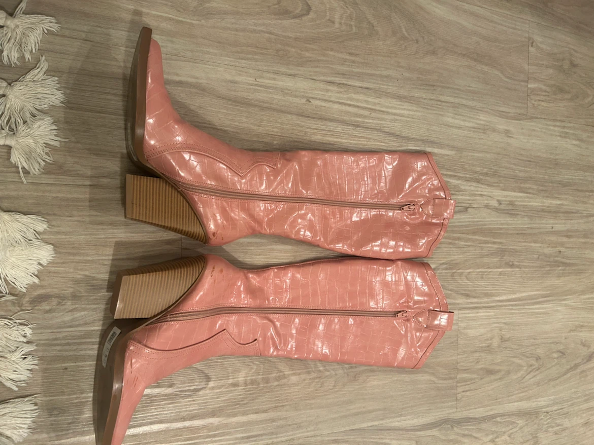 Pink Croc cowboy boots - photo 2