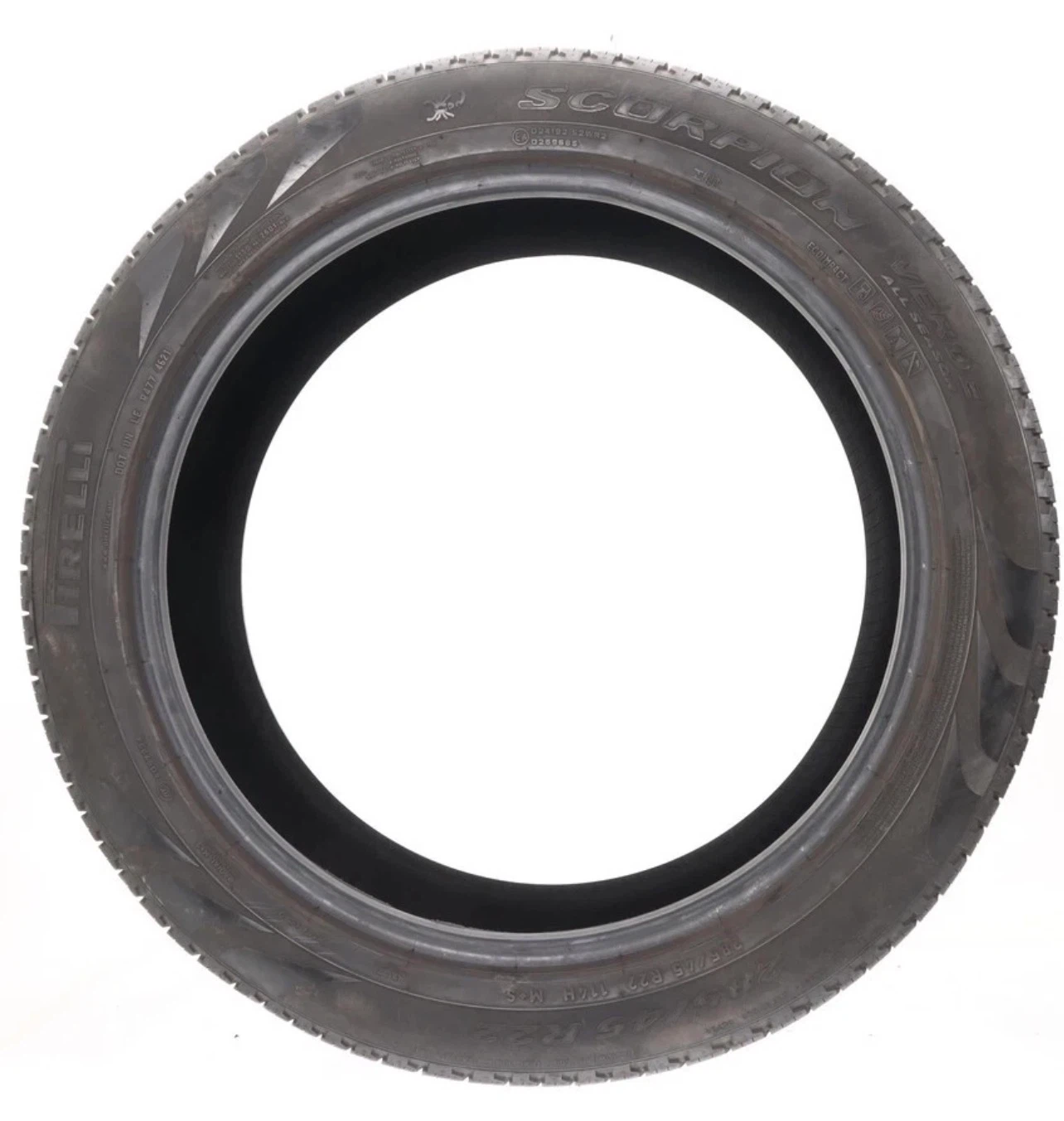 Pirelli Scorpion Verde All Season Tire 285/45 R22 - photo 3