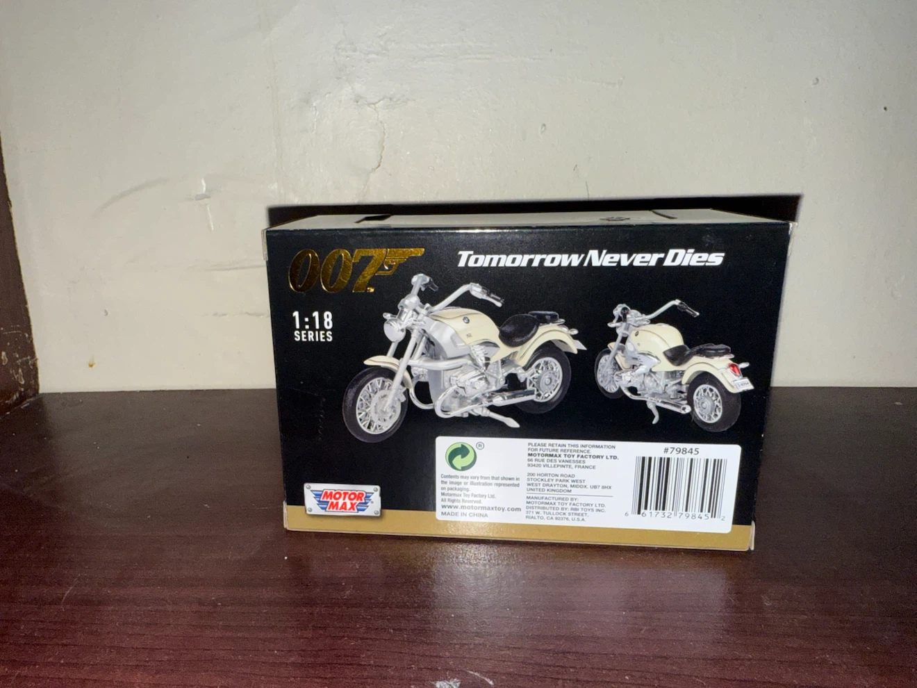MotorMax 007 BMW R 1200 C Diecast Motorcycle - photo 2