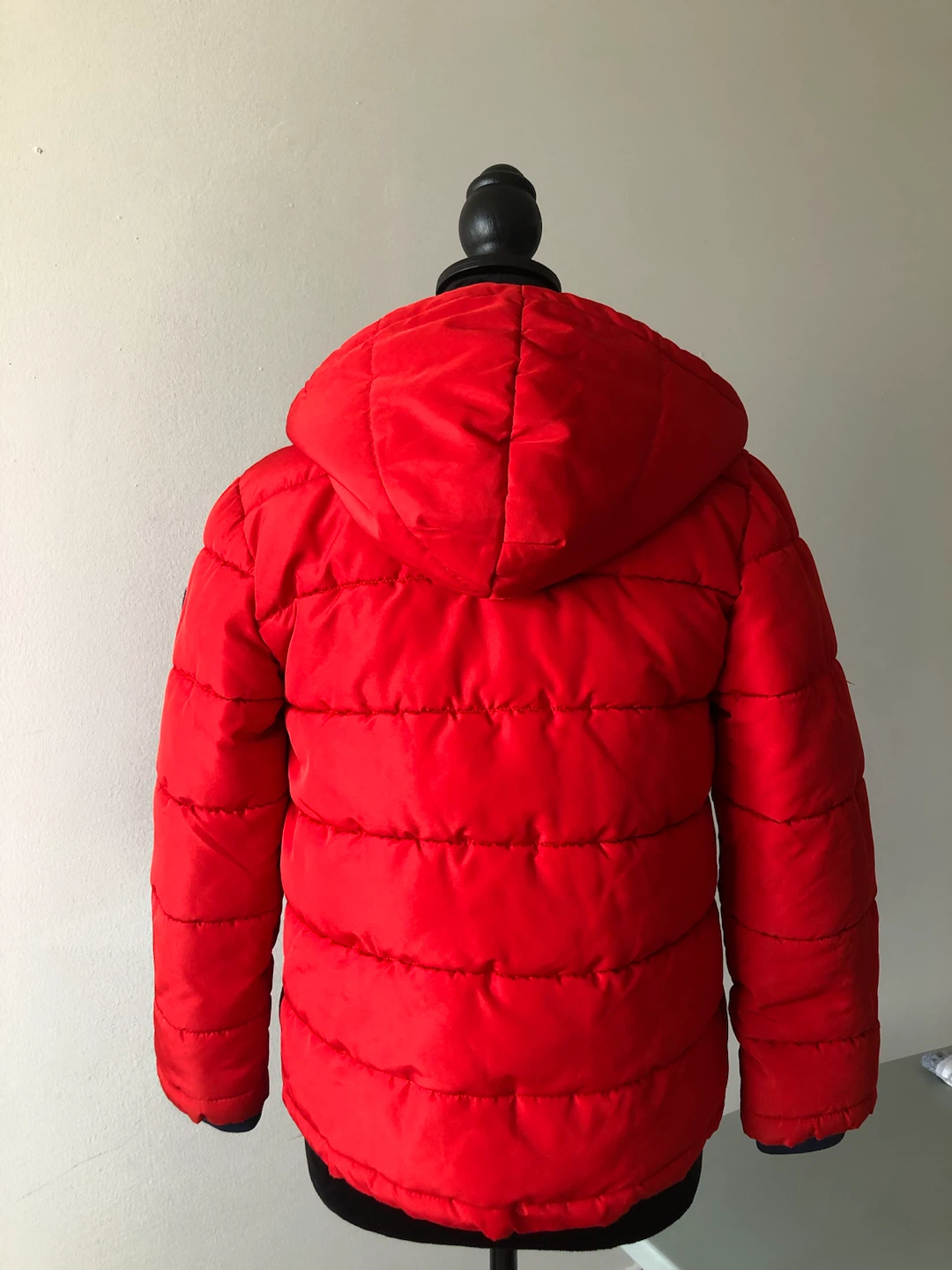 H&M Kids Red Puffer Jacket Size 8-9Y - photo 2