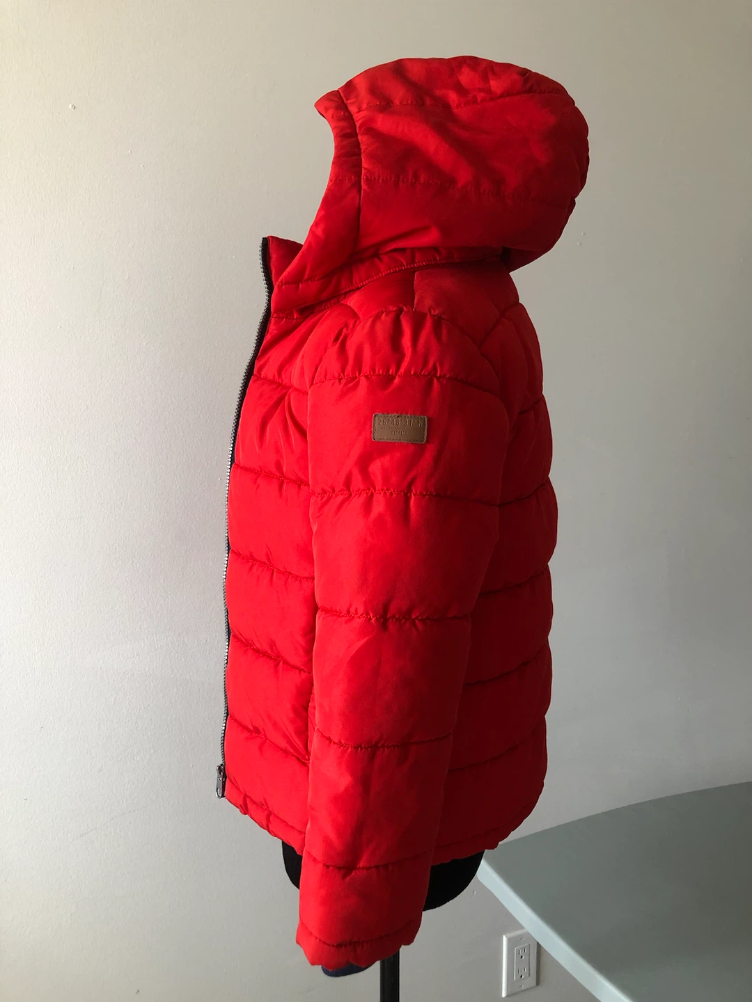 H&M Kids Red Puffer Jacket Size 8-9Y - photo 3