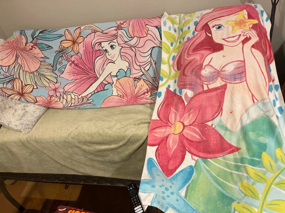 Disney Ariel The Little Mermaid Beach Towel