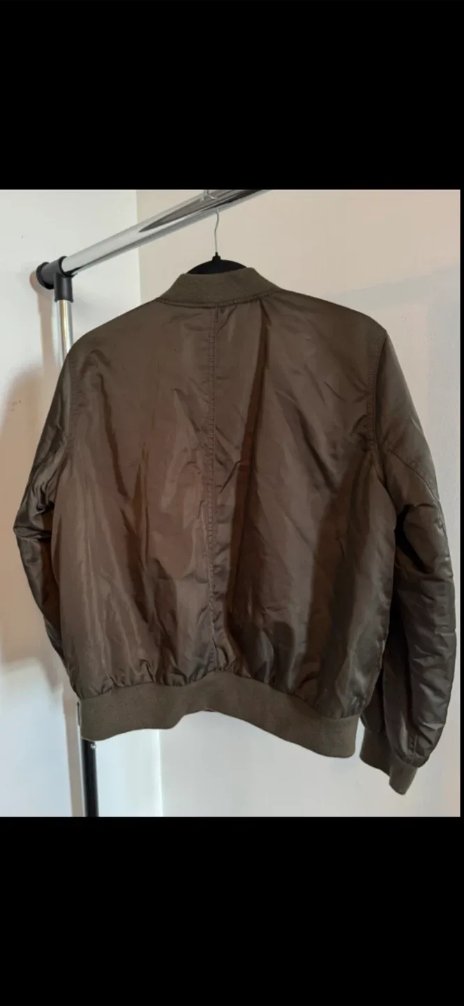Gap Bomber Jacket Olive Green - photo 2