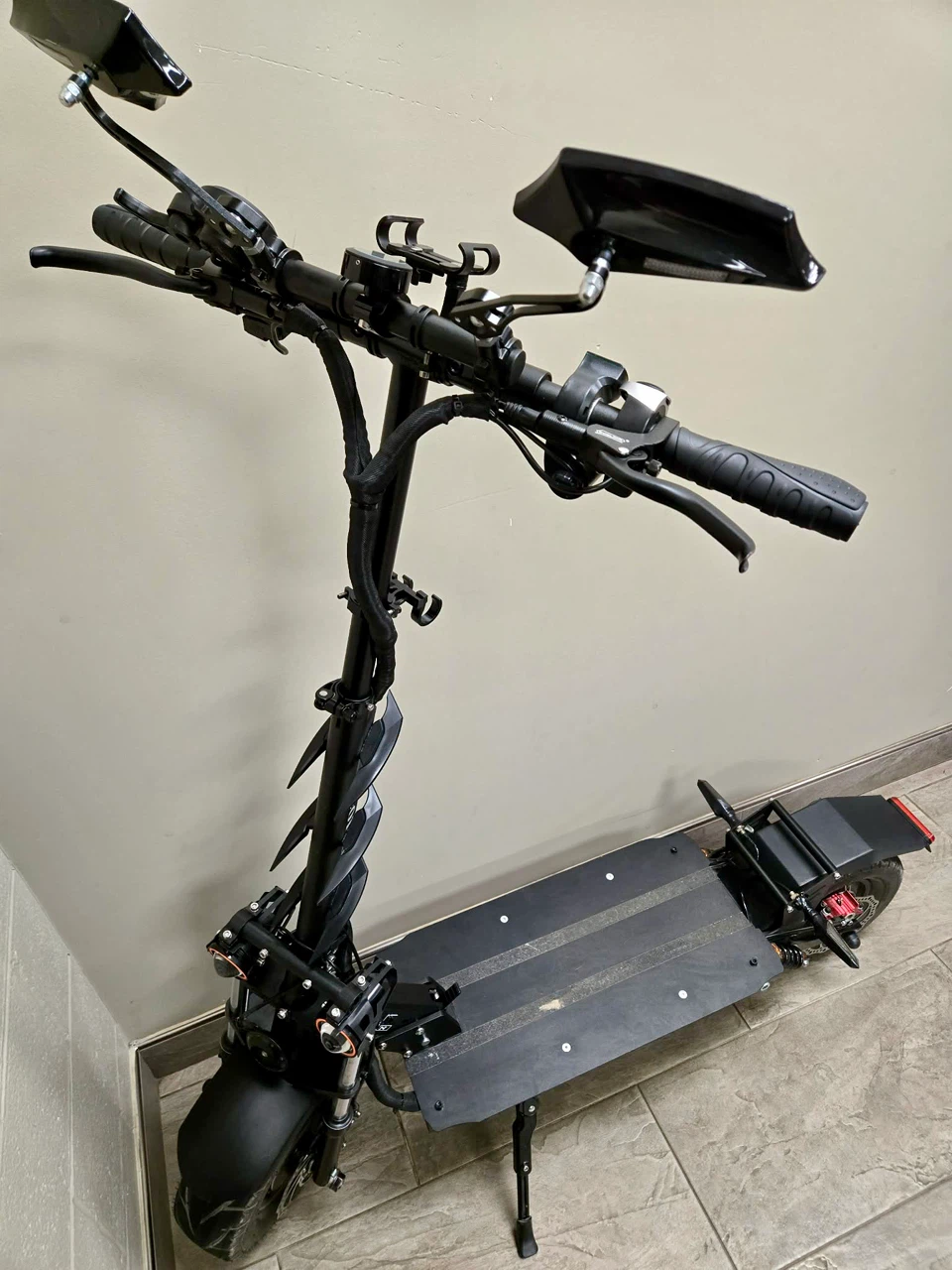 Scooter $1260 FIRM - photo 2