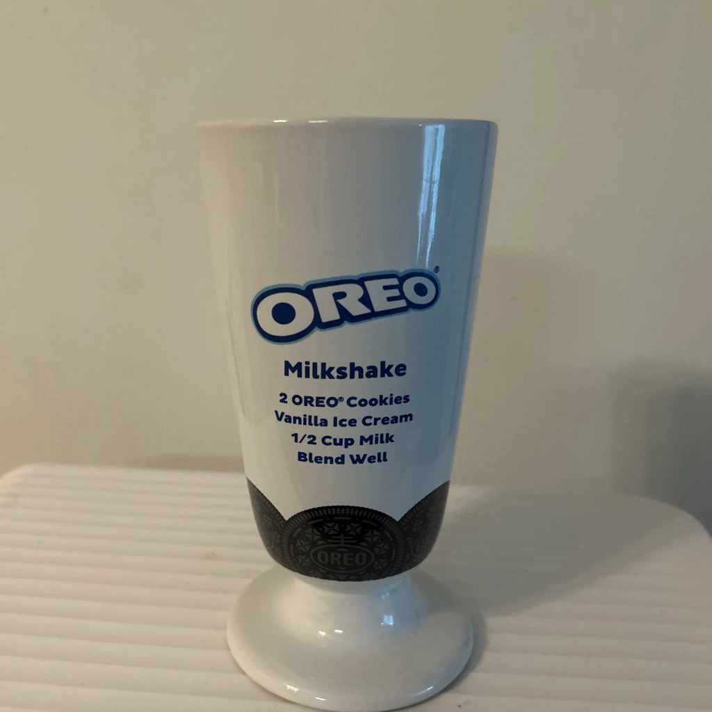 Oreo Milkshake Glass 🏈