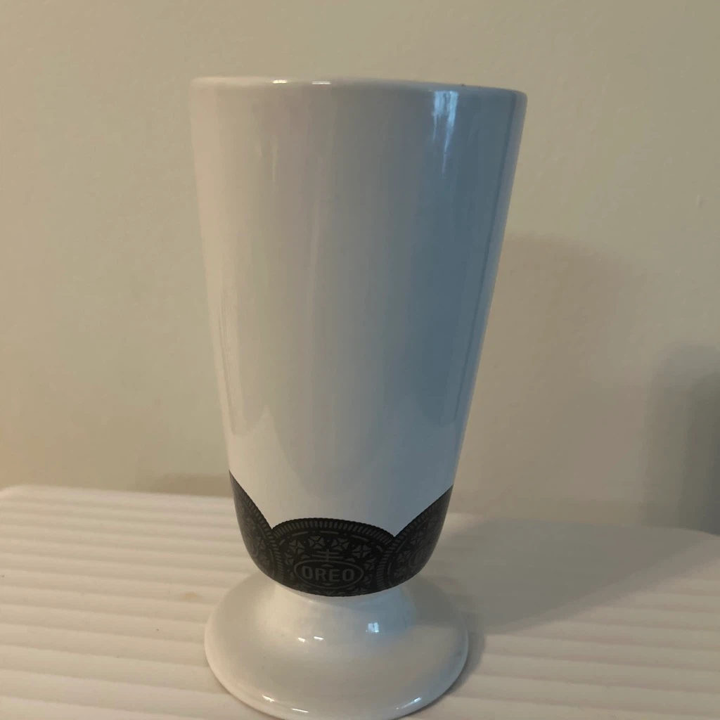 Oreo Milkshake Glass 🏈 - photo 2