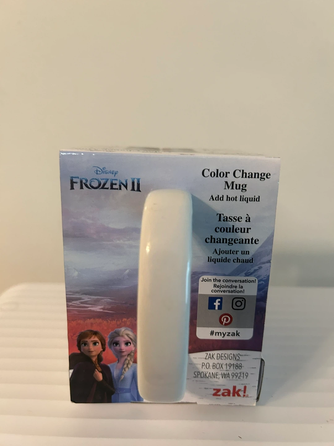 Disney Frozen II Zak Designs 🏈 Color Change Mug - photo 2