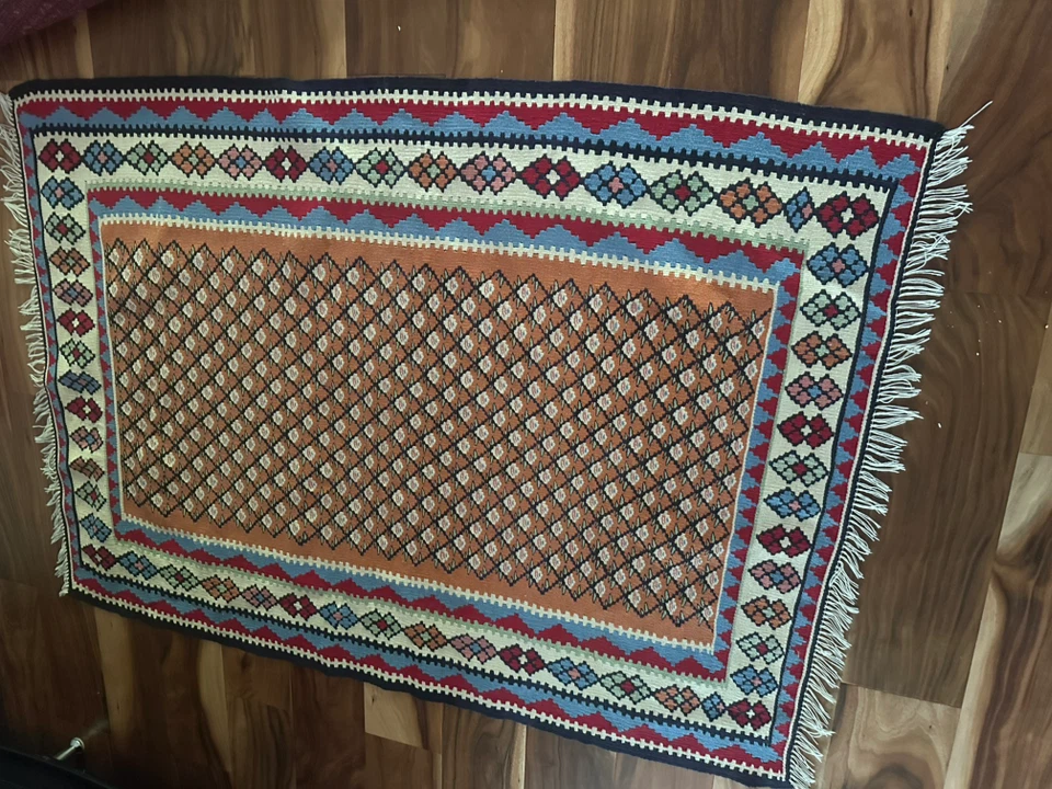 Two Vintage Style Woven Accent Rugs - photo 3