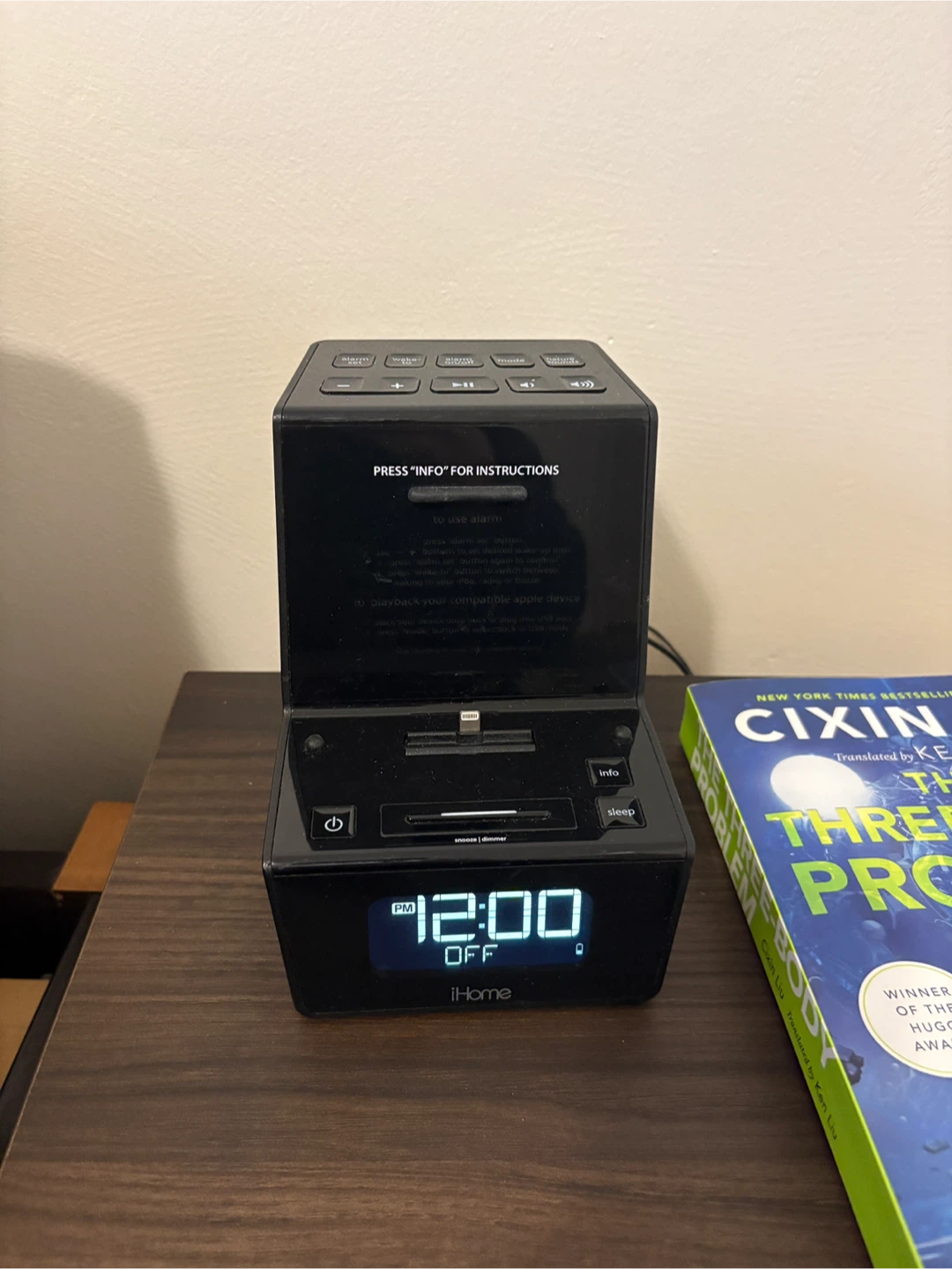 iPhone Dock / Alarm Clock